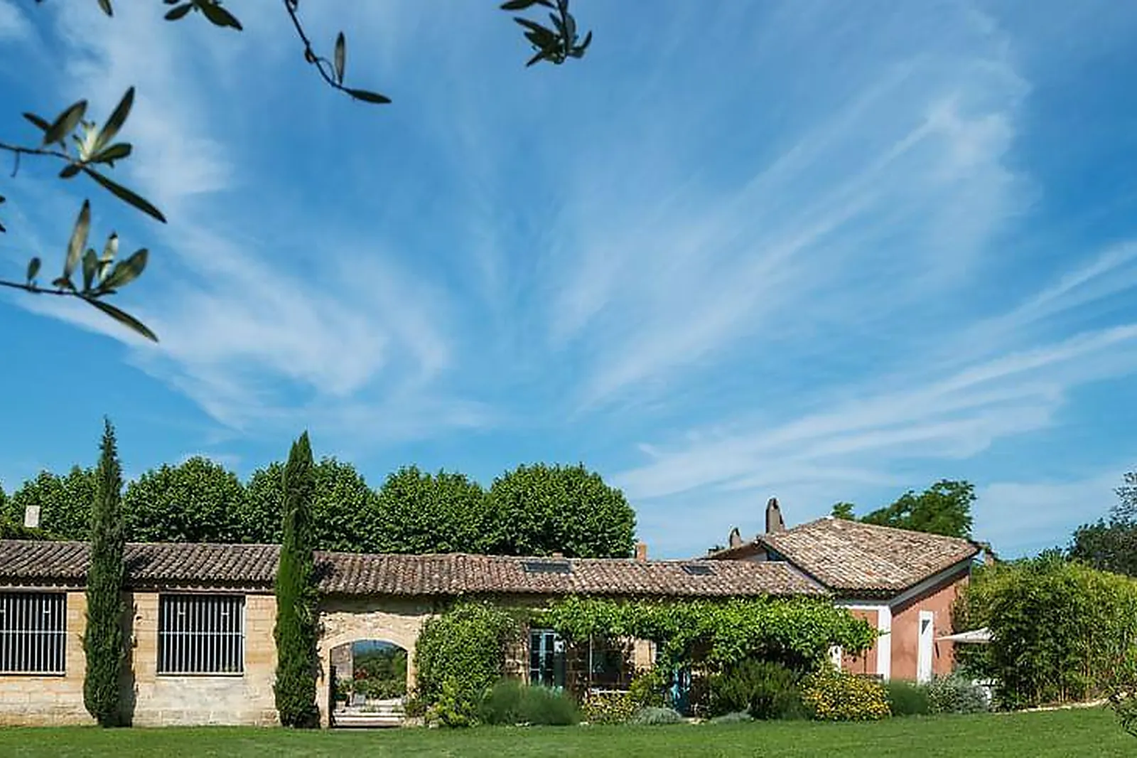 Lieux événementiels, LE MAS DES OULES