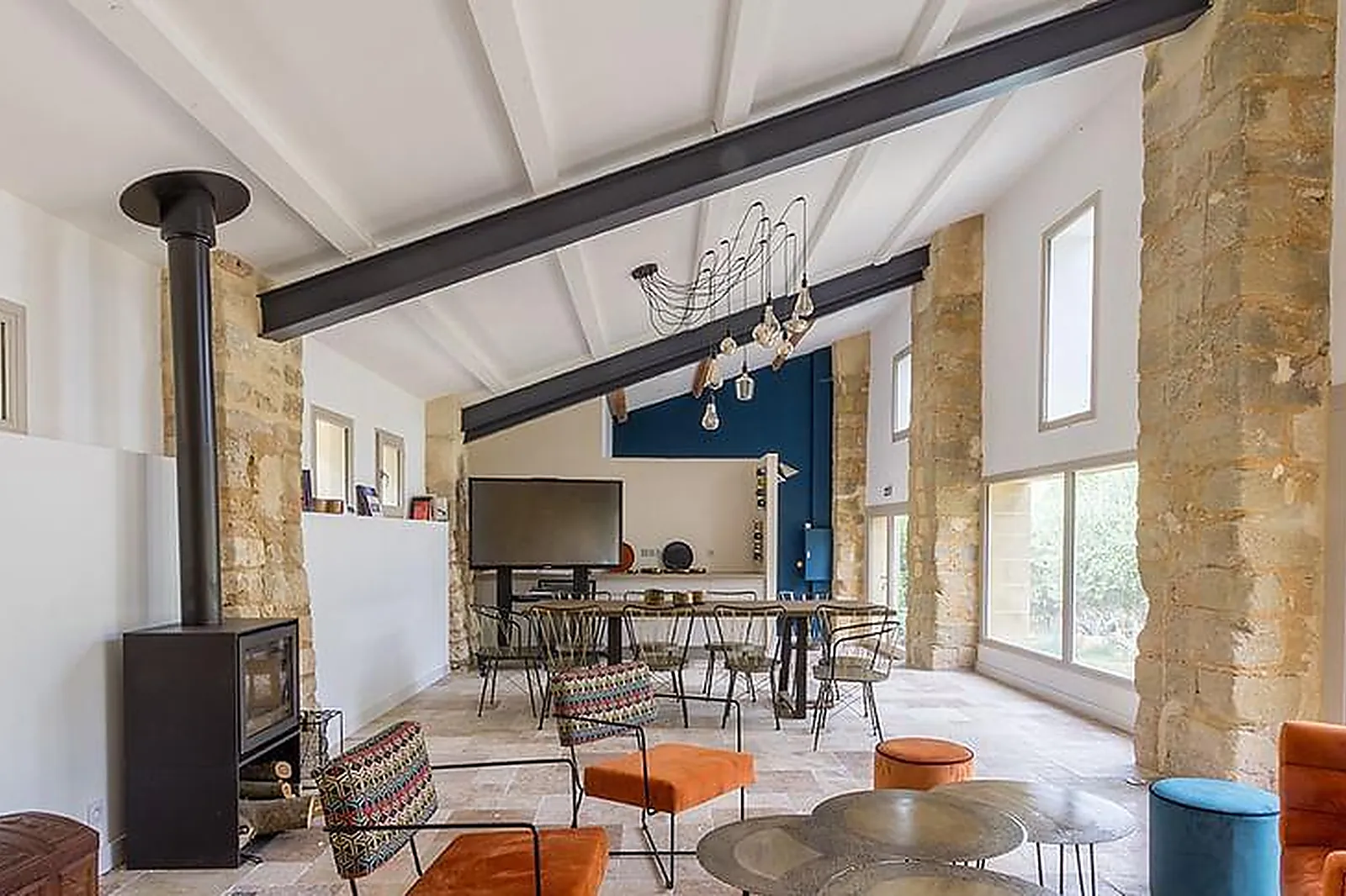 Lieux événementiels, LE MAS DES OULES