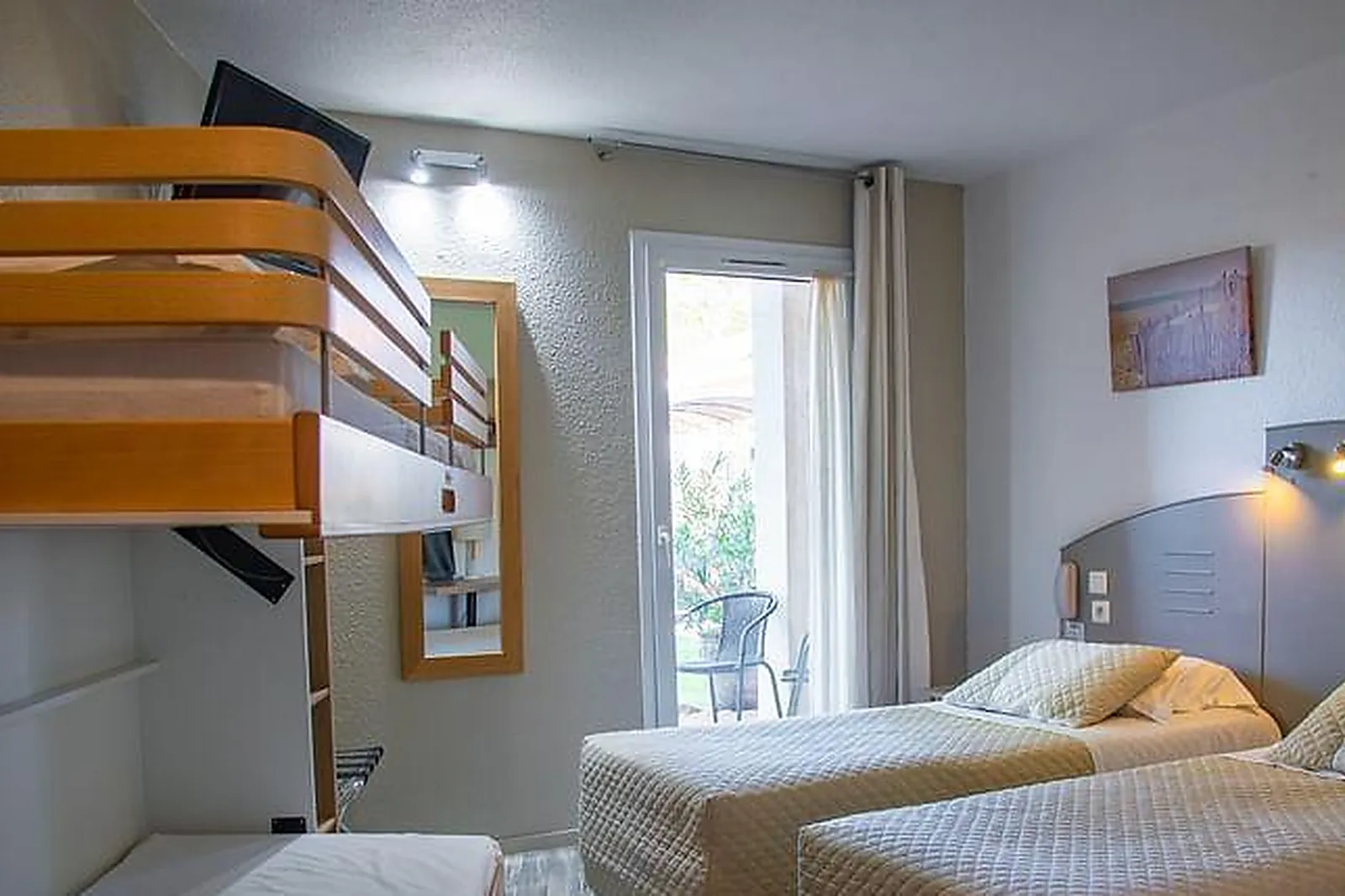 Lieux événementiels, LE MAS DES PONTS D'ARLES