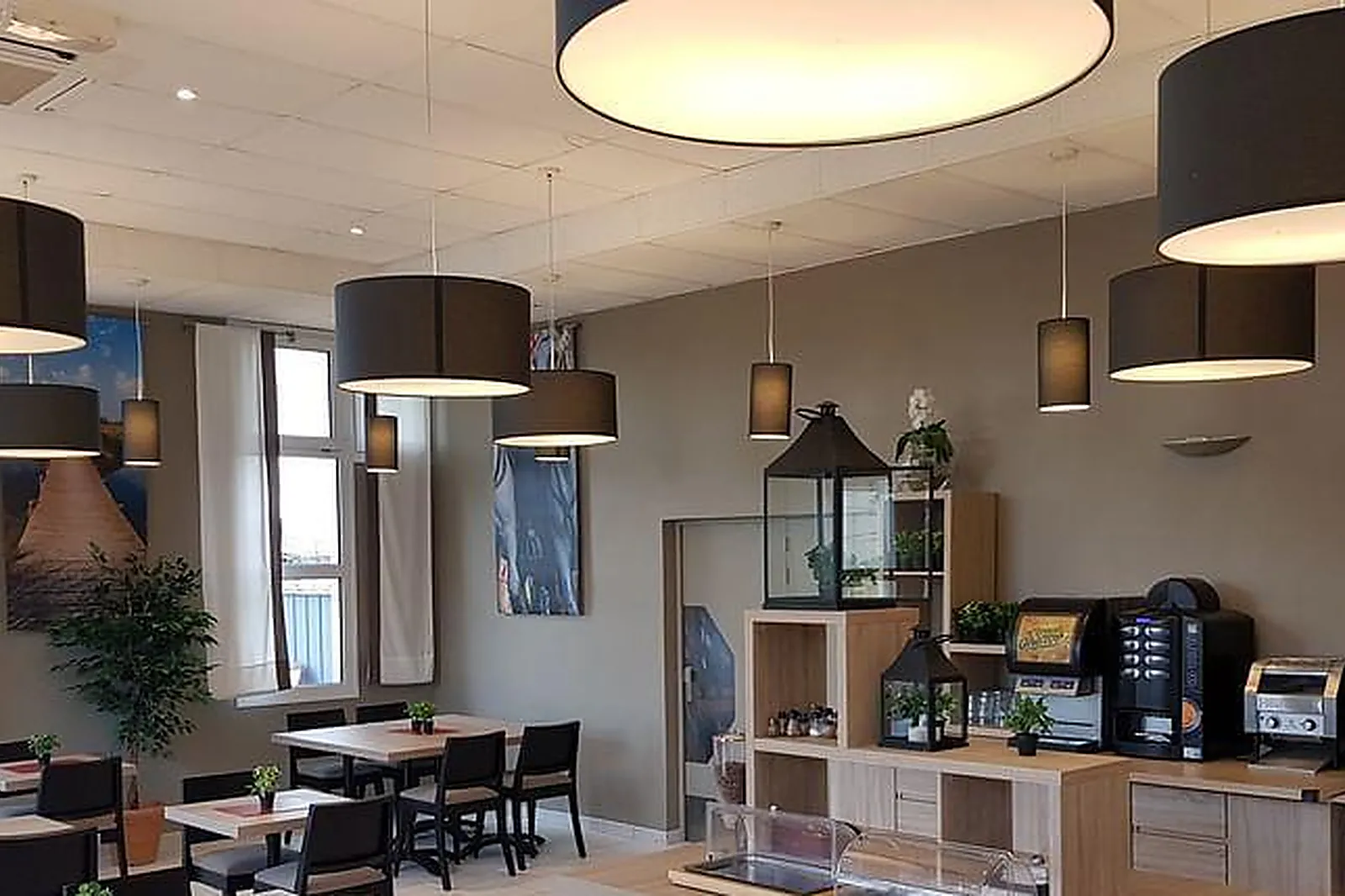 Lieux événementiels, LE MAS DES PONTS D'ARLES