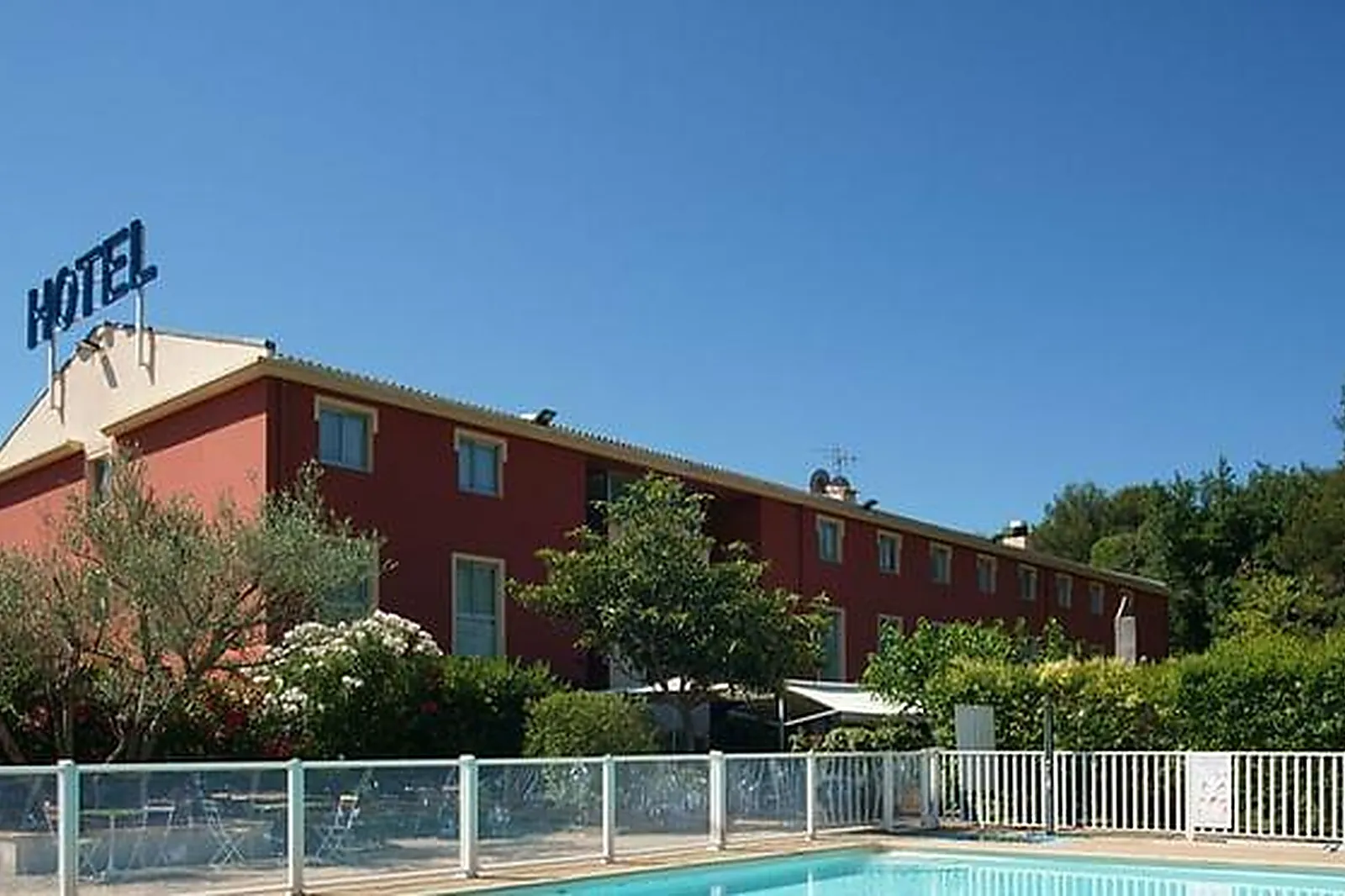 Lieux événementiels, LE MAS DES PORTES DE PROVENCE