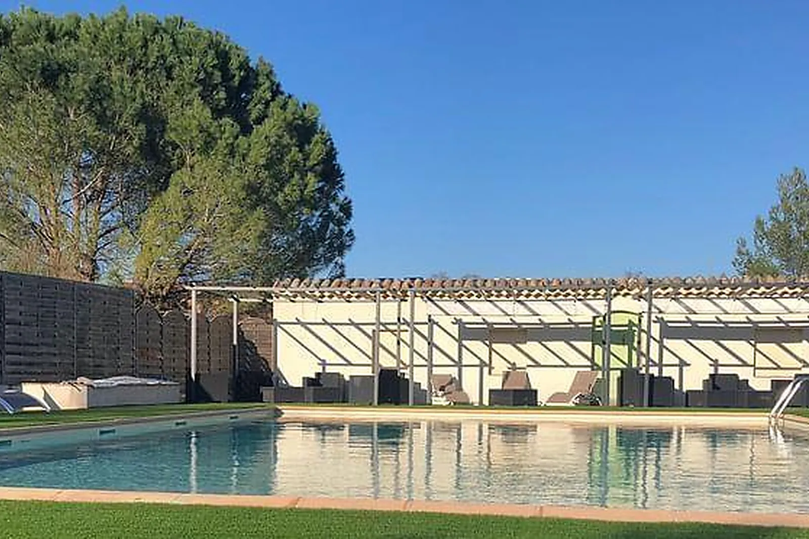 Lieux événementiels, LE MAS DES PORTES DE PROVENCE