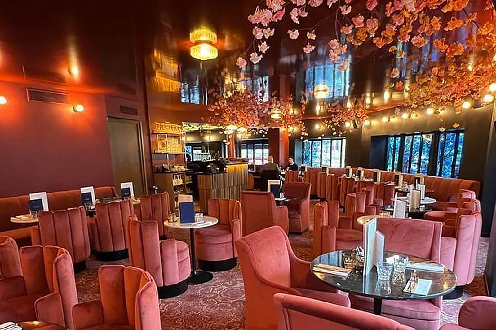 Lieux événementiels, LE MUSSET