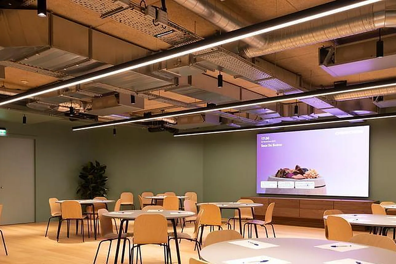 Lieux événementiels, LE NIDA