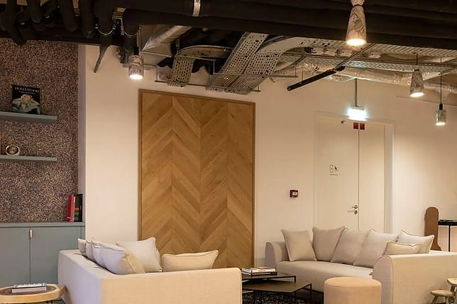 Lieux événementiels, LE NIDA