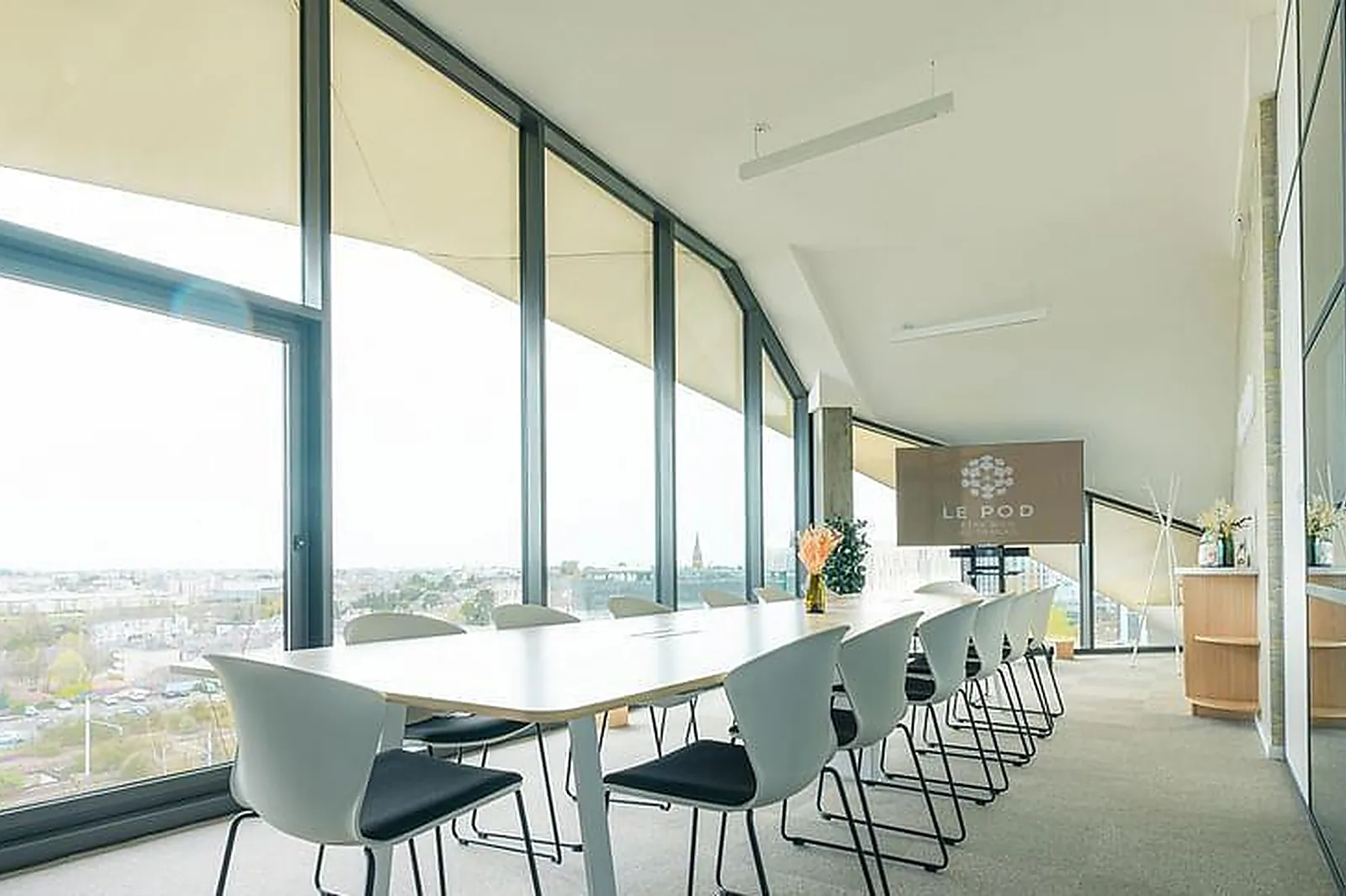 Lieux événementiels, LE POD ANGERS GARE