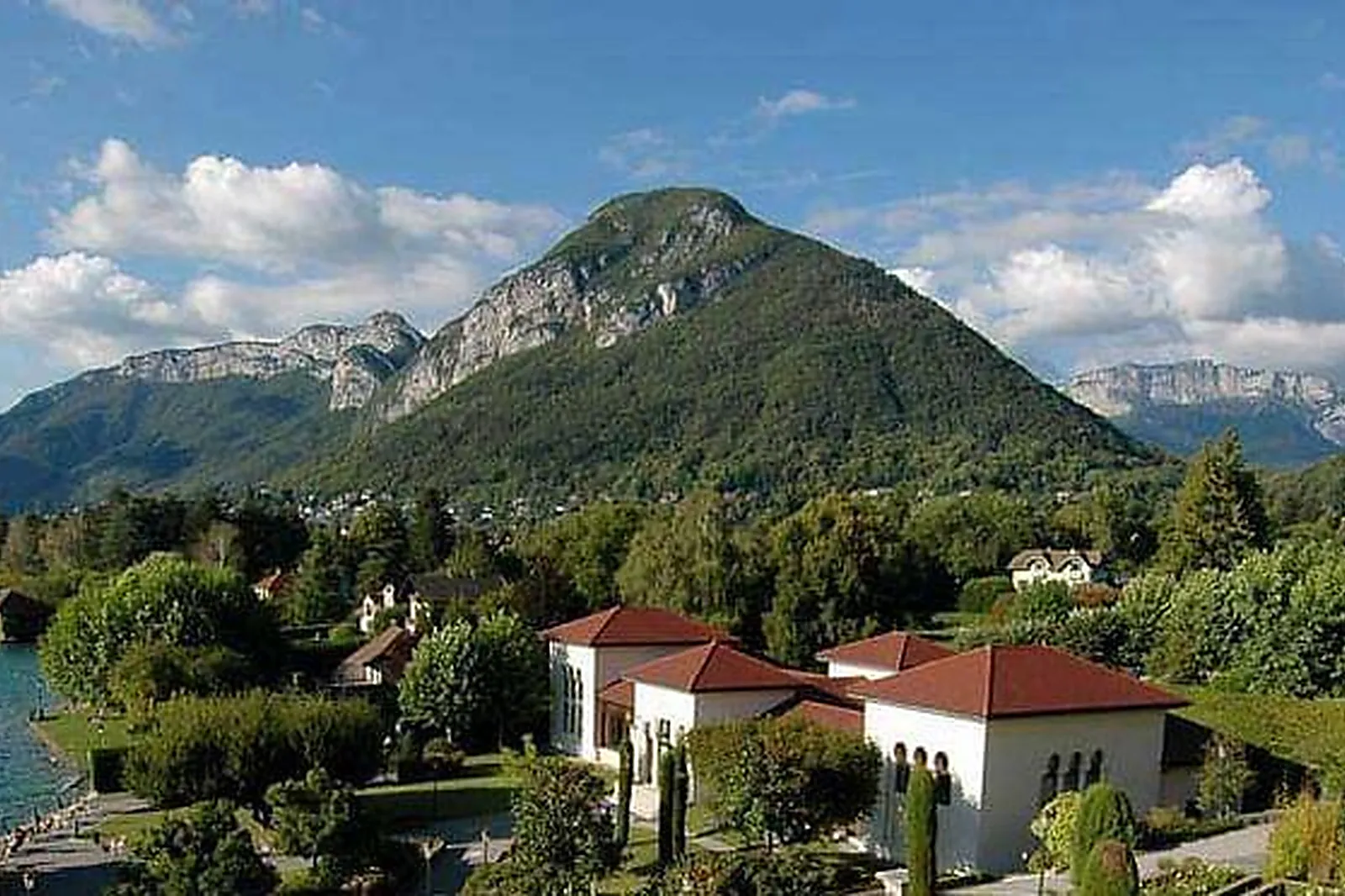 Lieux événementiels, SOGEPA