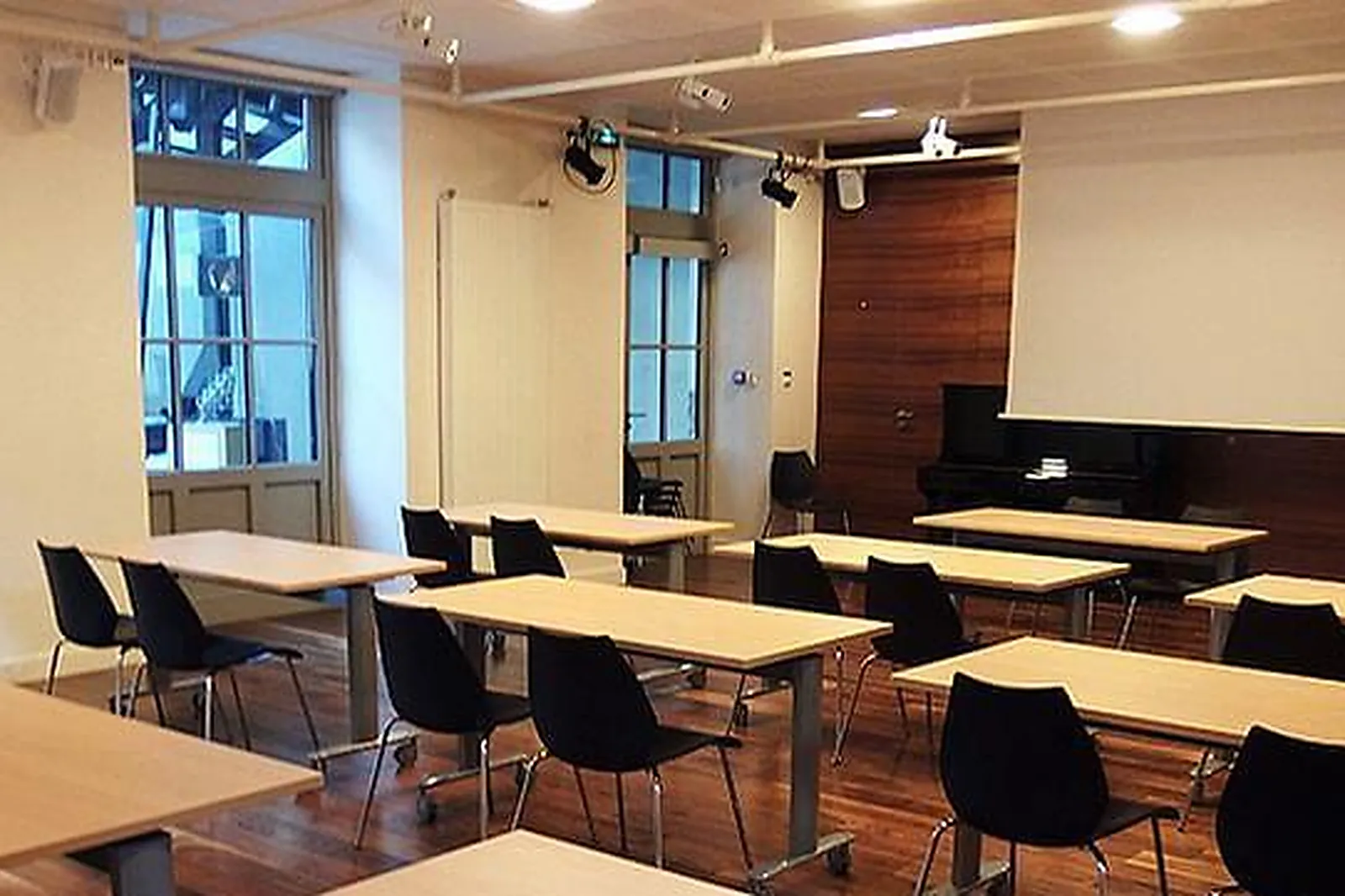 Lieux événementiels, LE PASSAGE SAINTE CROIX