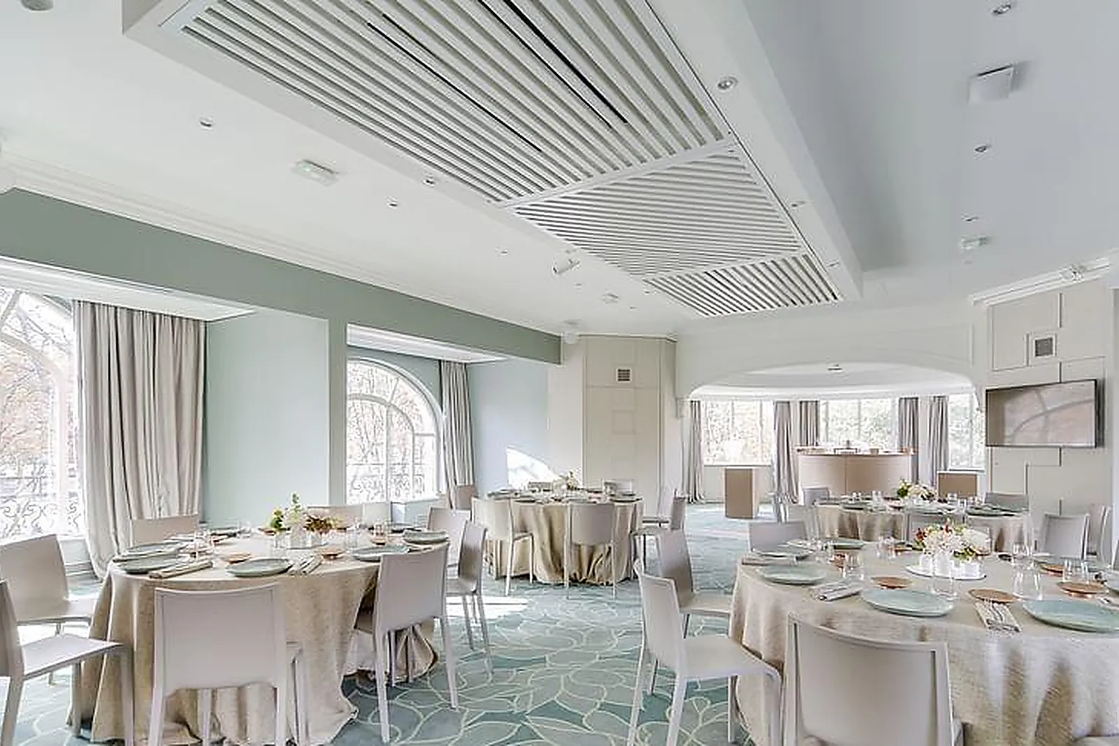 Lieux événementiels, LE PAVILLON ELYSÉE-L'INSTANT TÉ