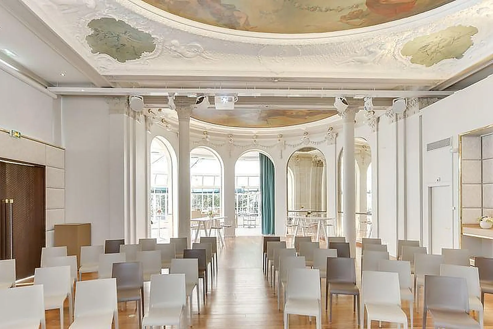 Lieux événementiels, LE PAVILLON ELYSÉE-L'INSTANT TÉ