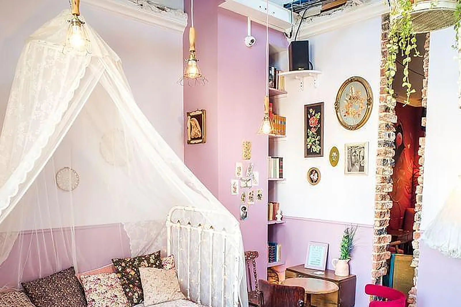 Lieux événementiels, LE PAVILLON DES CANAUX