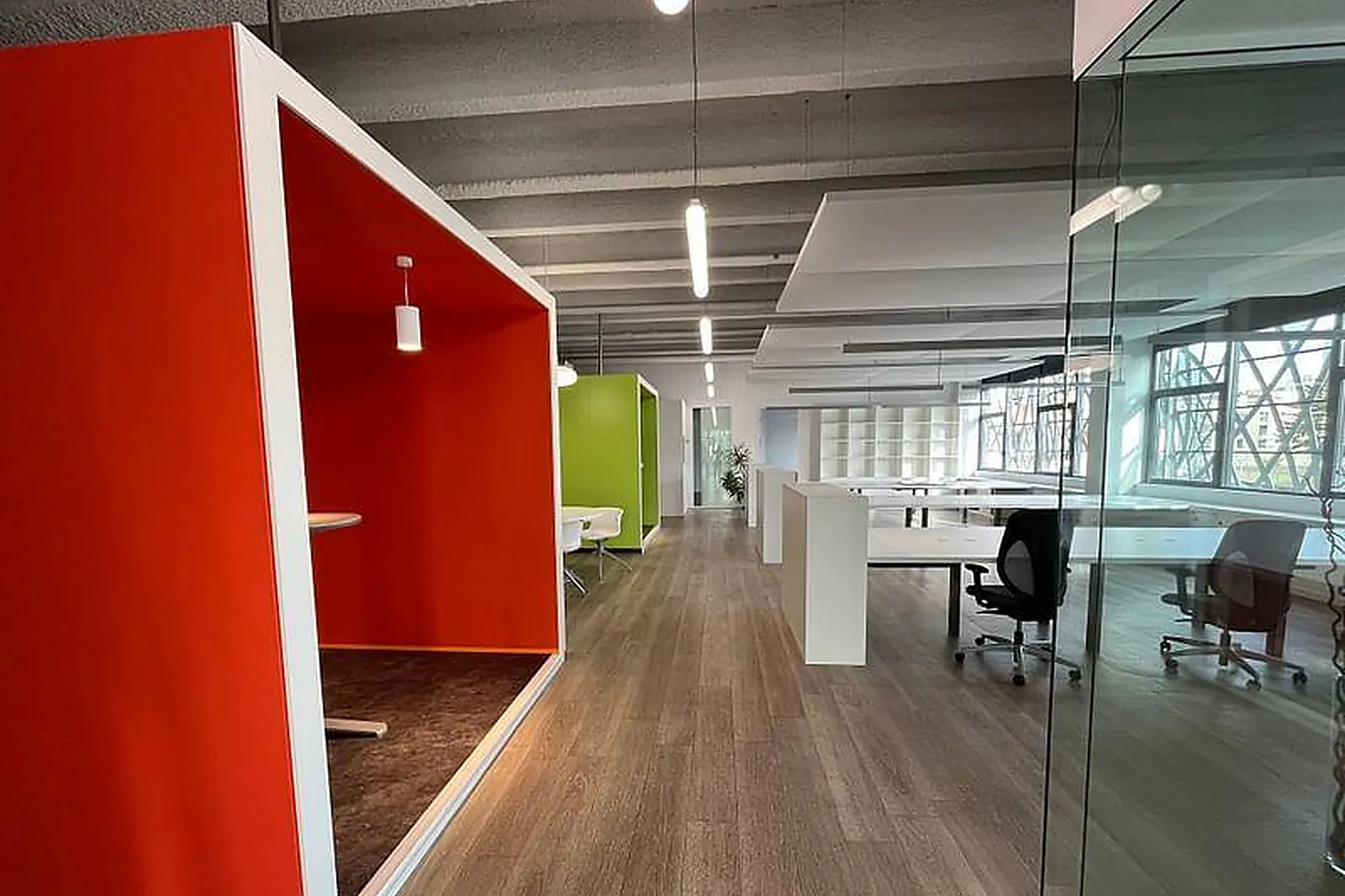 Lieux événementiels, LE PHARE DE TASSIN