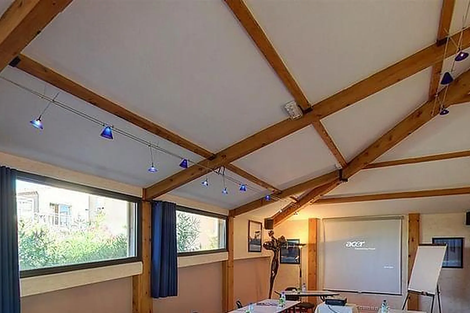 Lieux événementiels, LE PHOEBUS ***