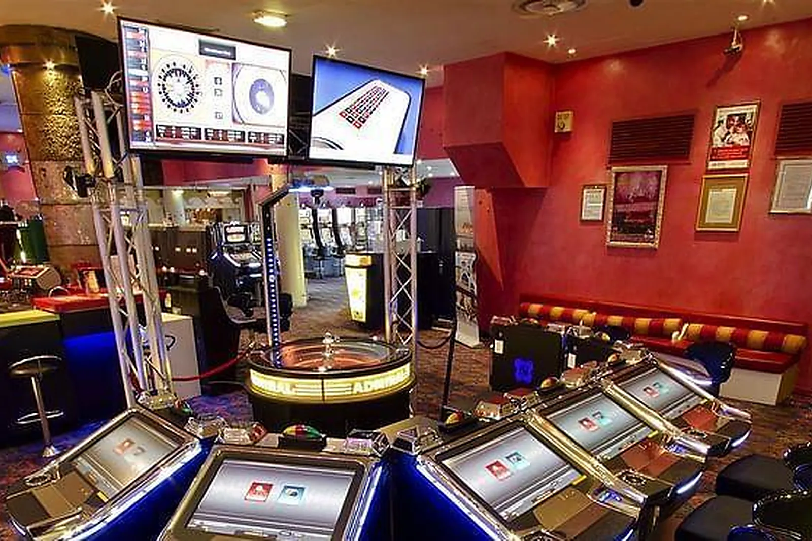 Lieux événementiels, LE PHOEBUS ***