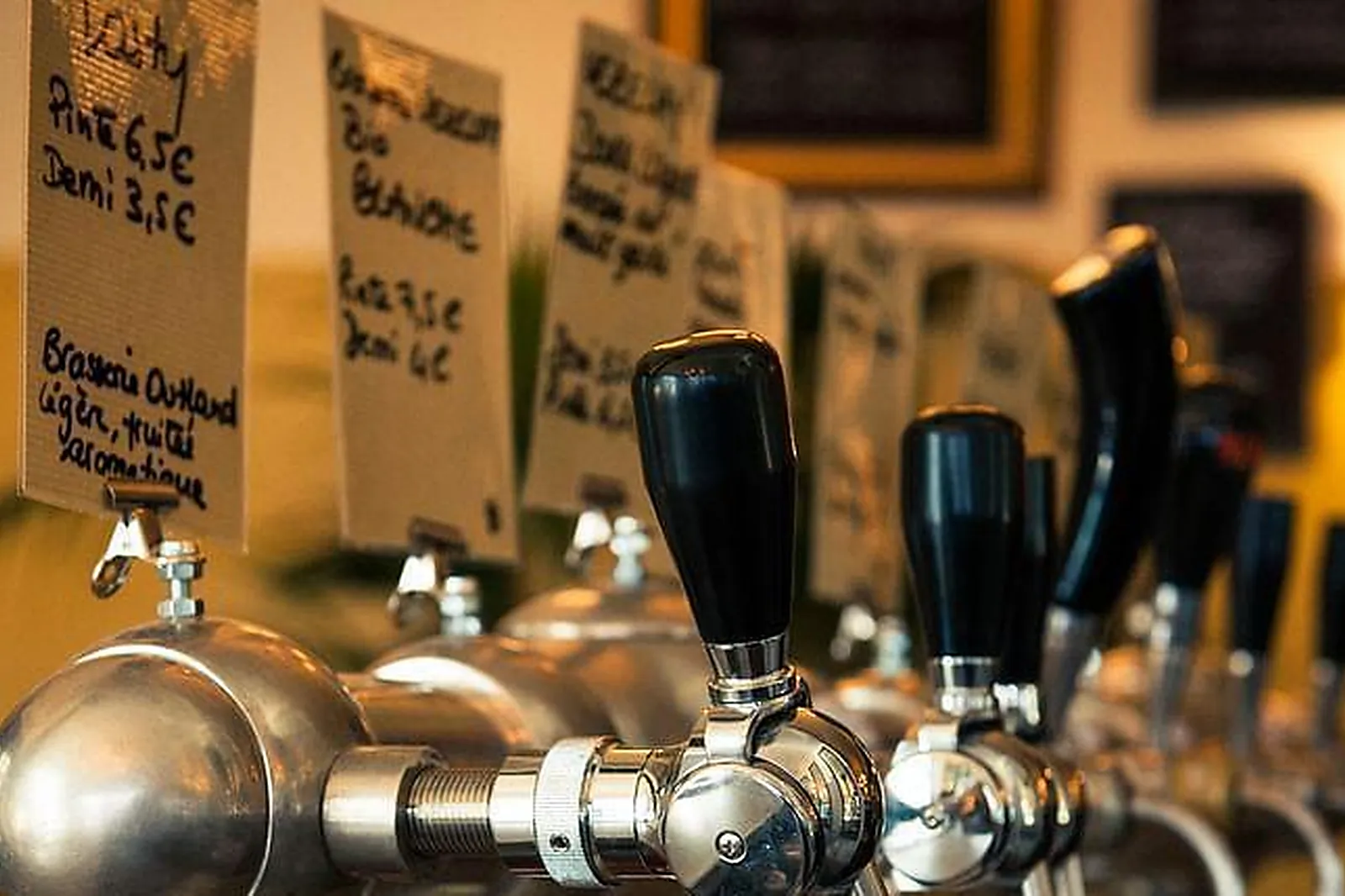 Lieux événementiels, LE PISTON PÉLICAN