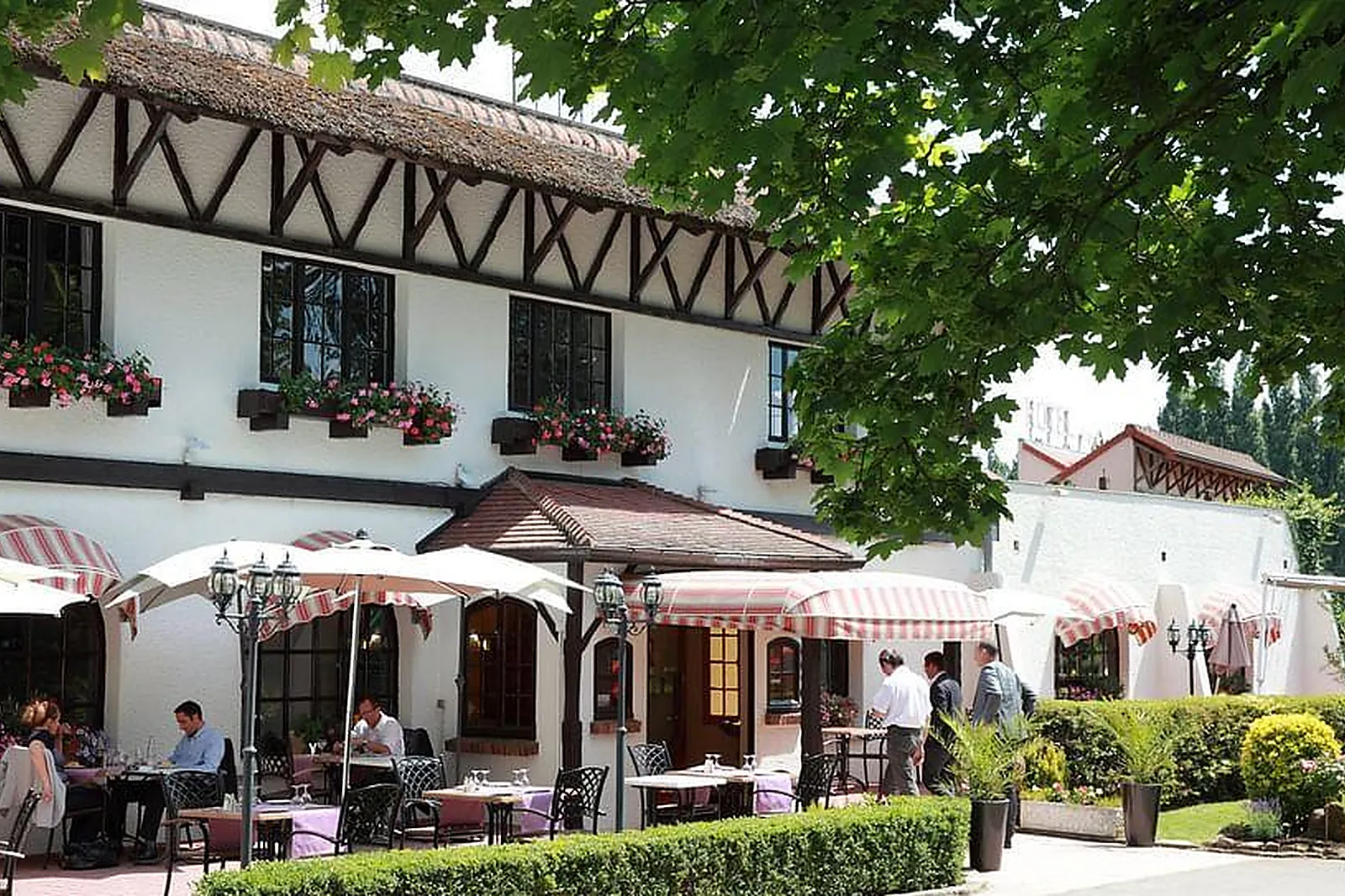 Lieux événementiels, LE POT D'ETAIN