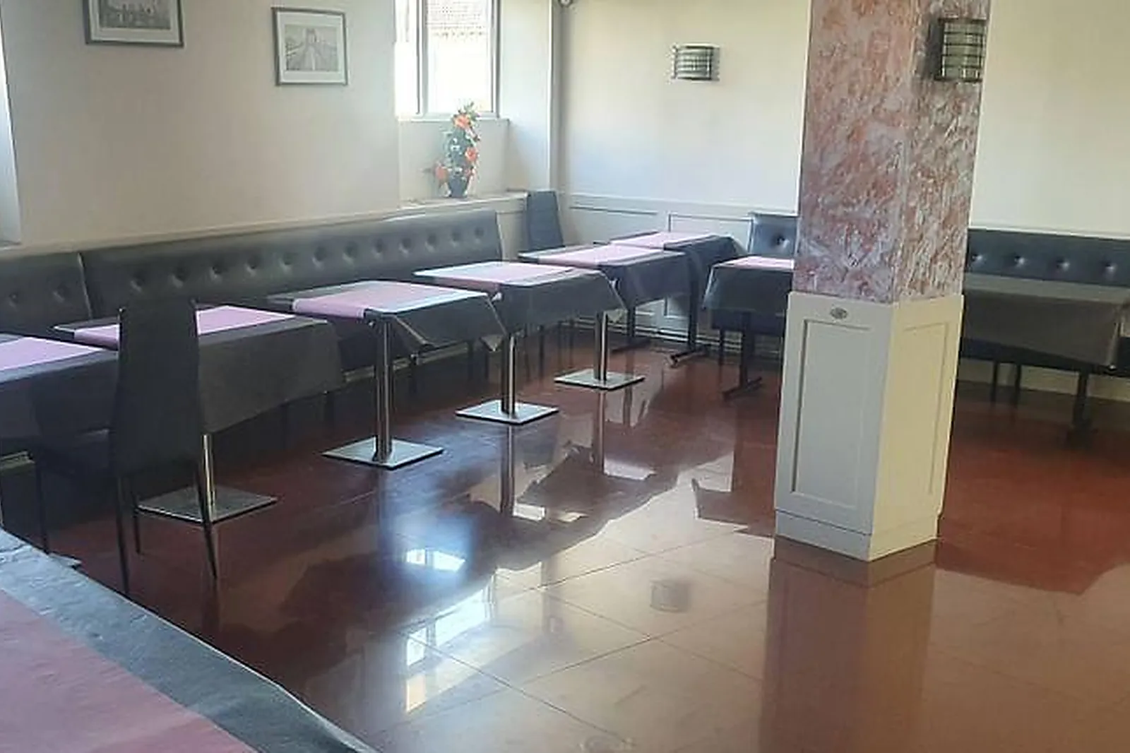 Lieux événementiels, LE PRESIDENT