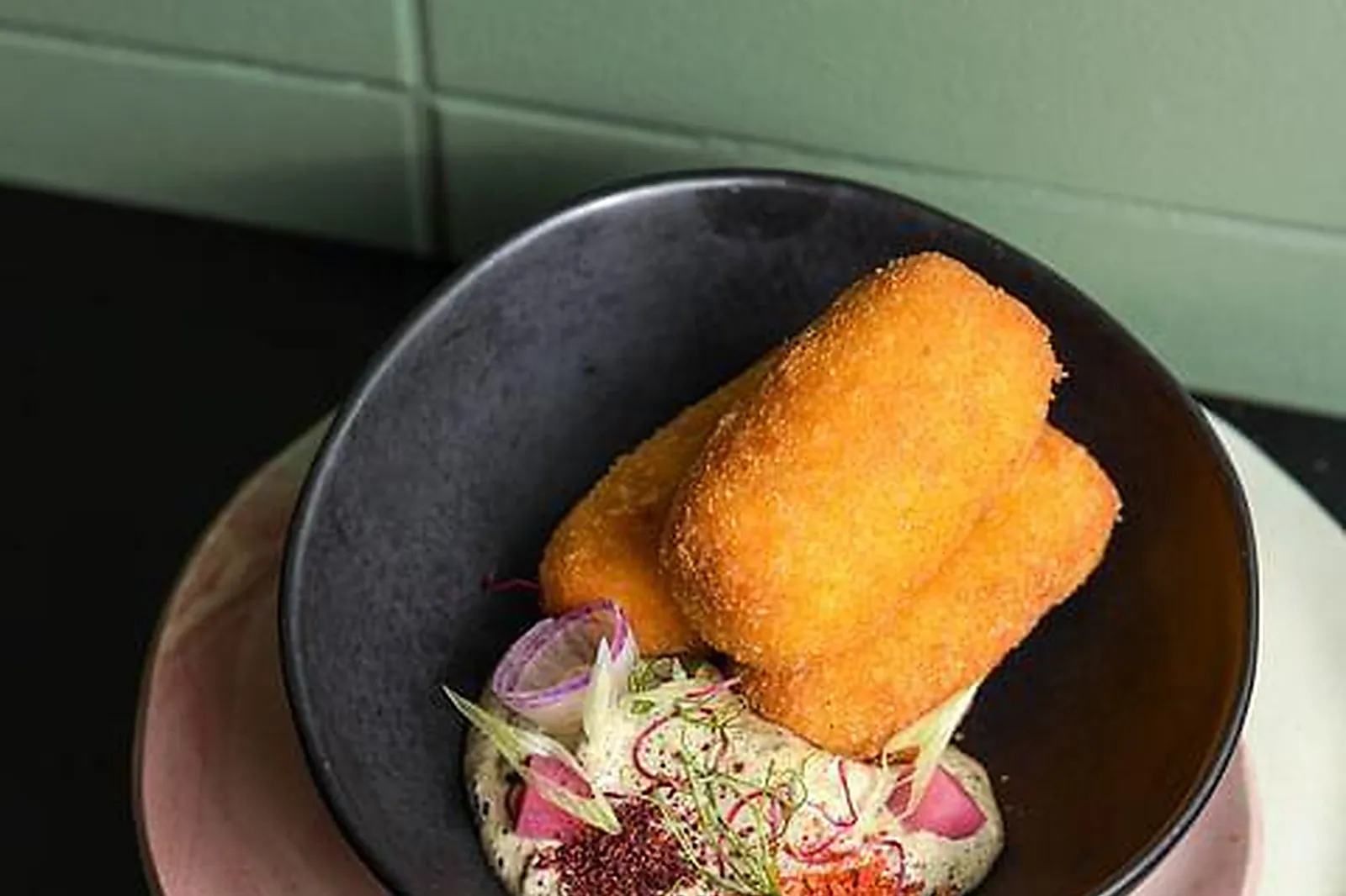 Lieux événementiels, LE PRESQUE BOUT DU MONDE