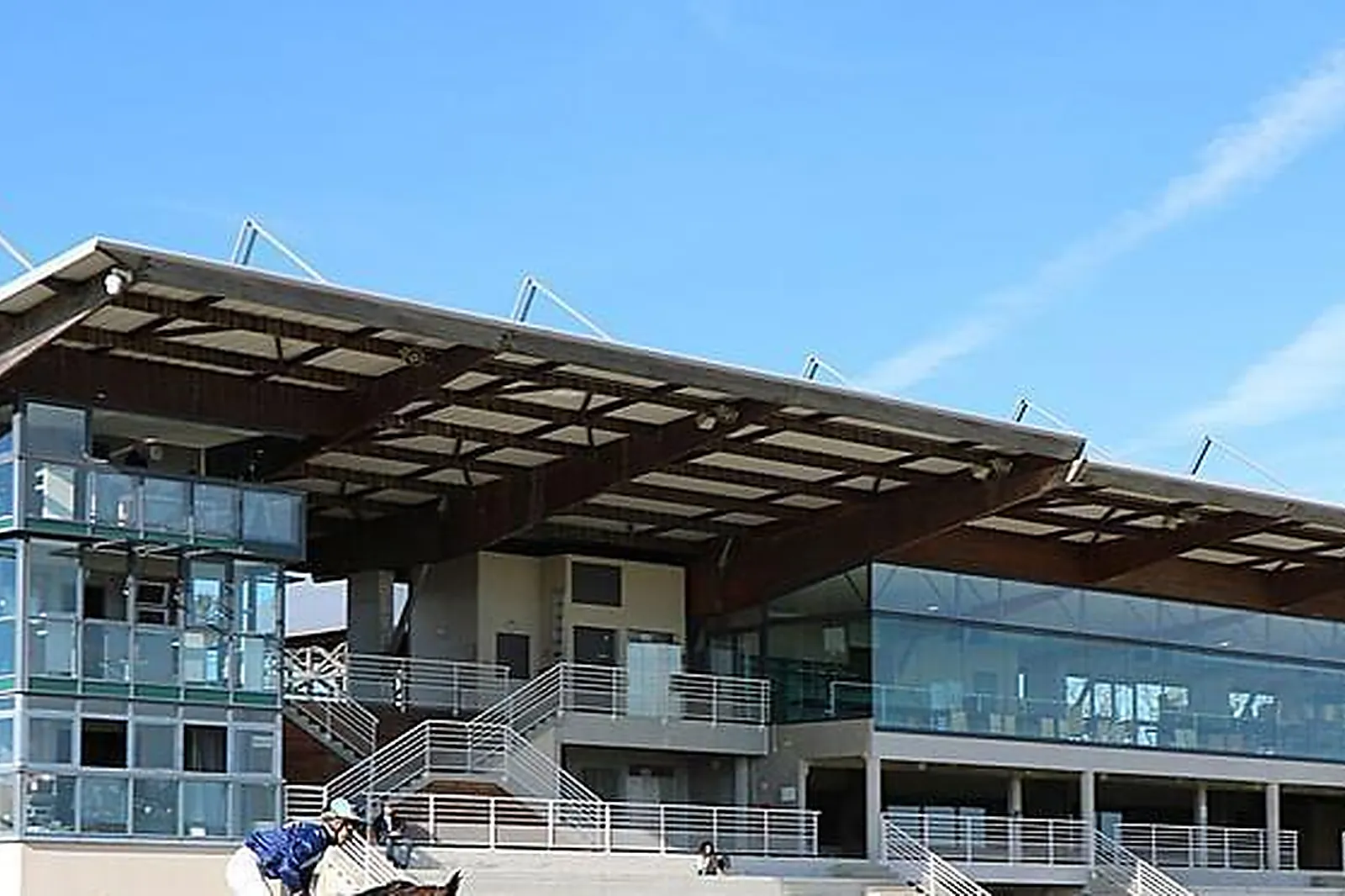 Lieux événementiels, LE PÔLE DU CHEVAL