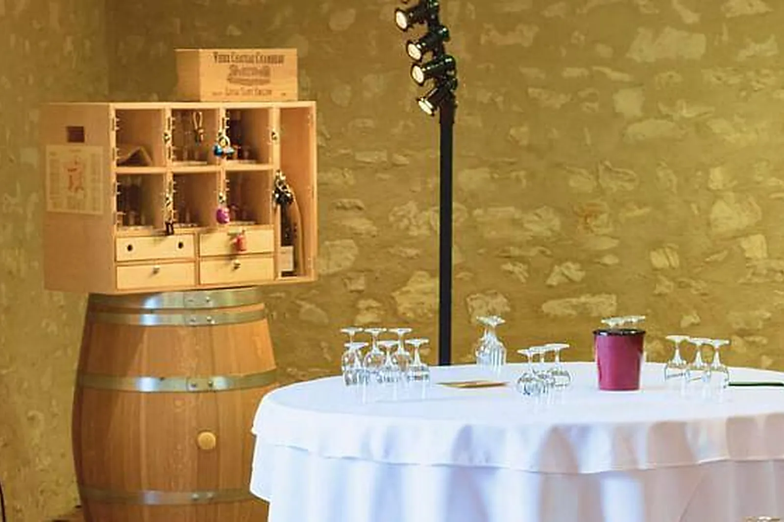 Lieux événementiels, LE PÔLE DU CHEVAL