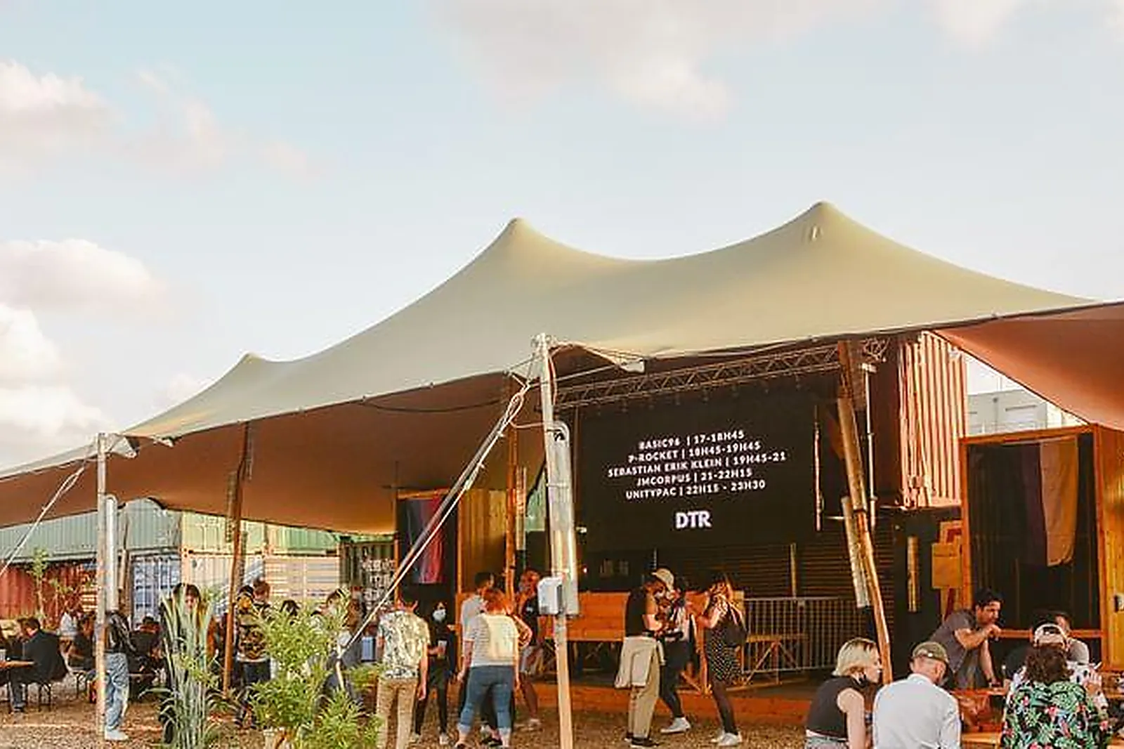 Lieux événementiels, LE QUARTIER LIBRE DE ROUEN