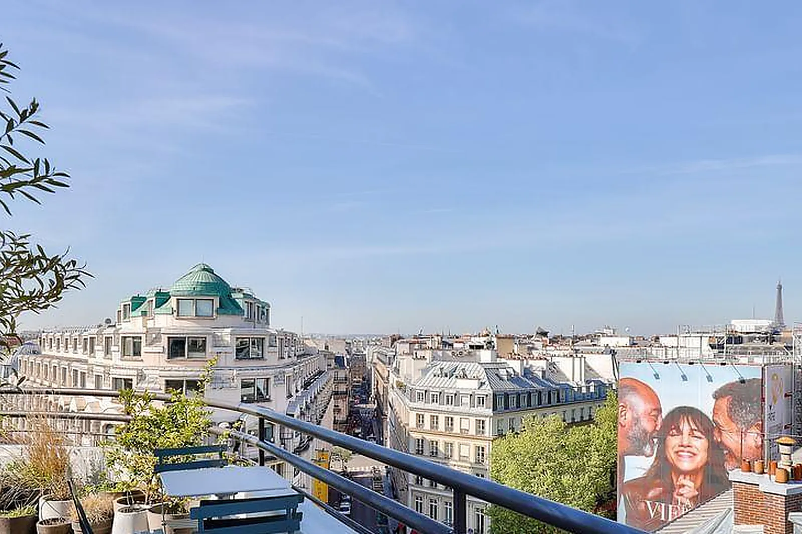 Lieux événementiels, LE RAINBOW TERRASSE DE THIERRY