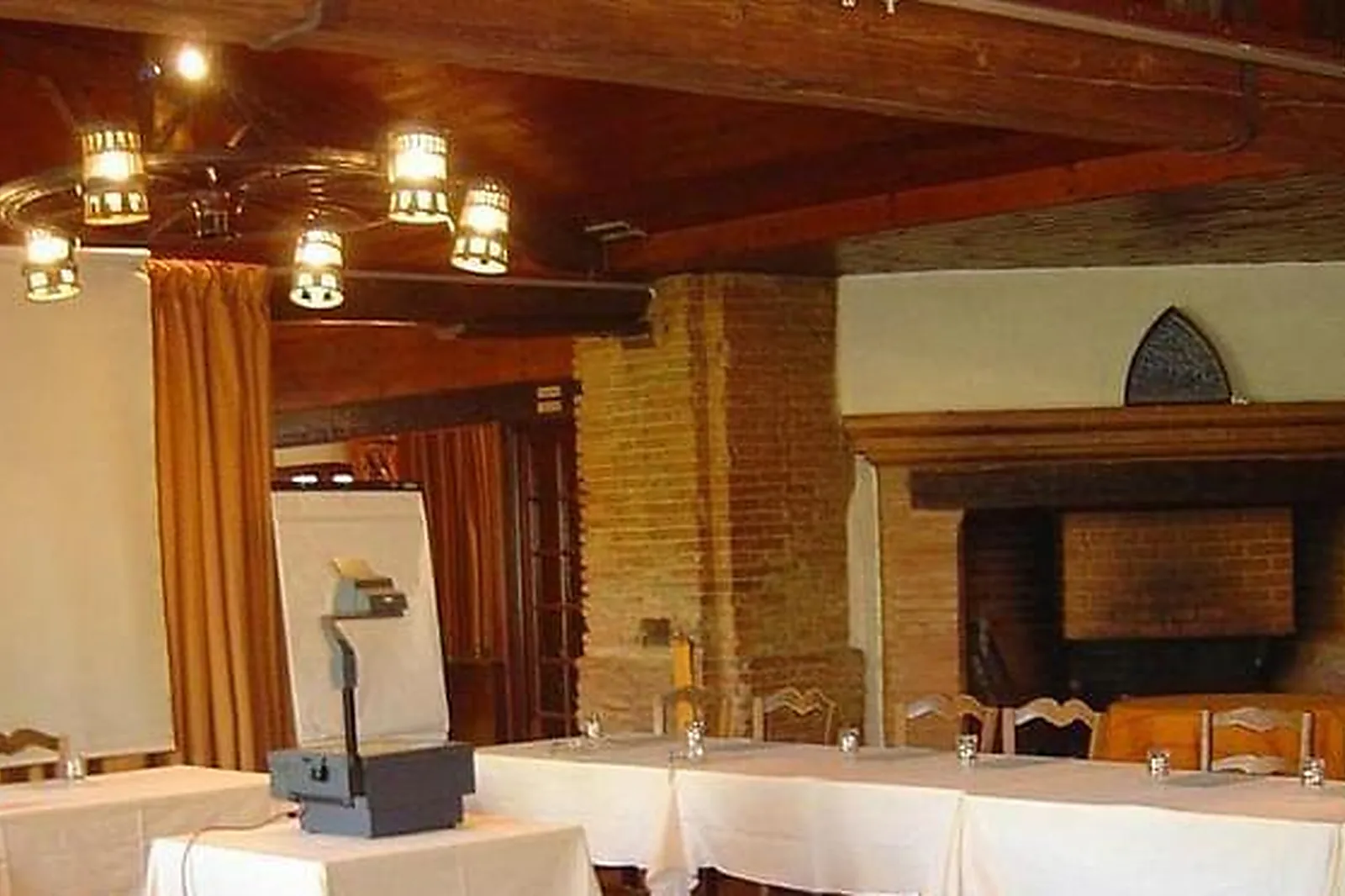 Lieux événementiels, BAYA AXESS