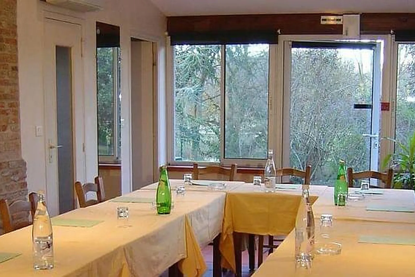 Lieux événementiels, BAYA AXESS