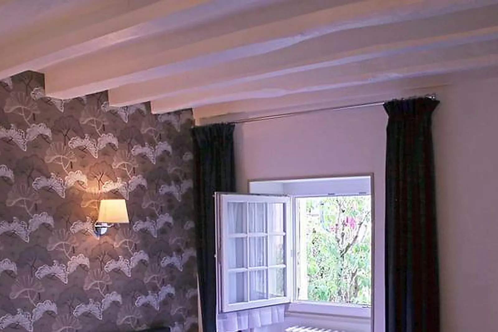 Lieux événementiels, LE RELAIS DES LANDES ****