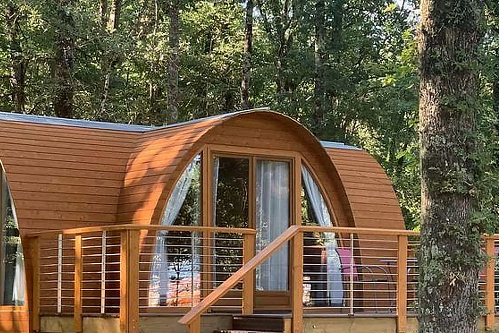 Lieux événementiels, LE RELAIS DES LANDES ****