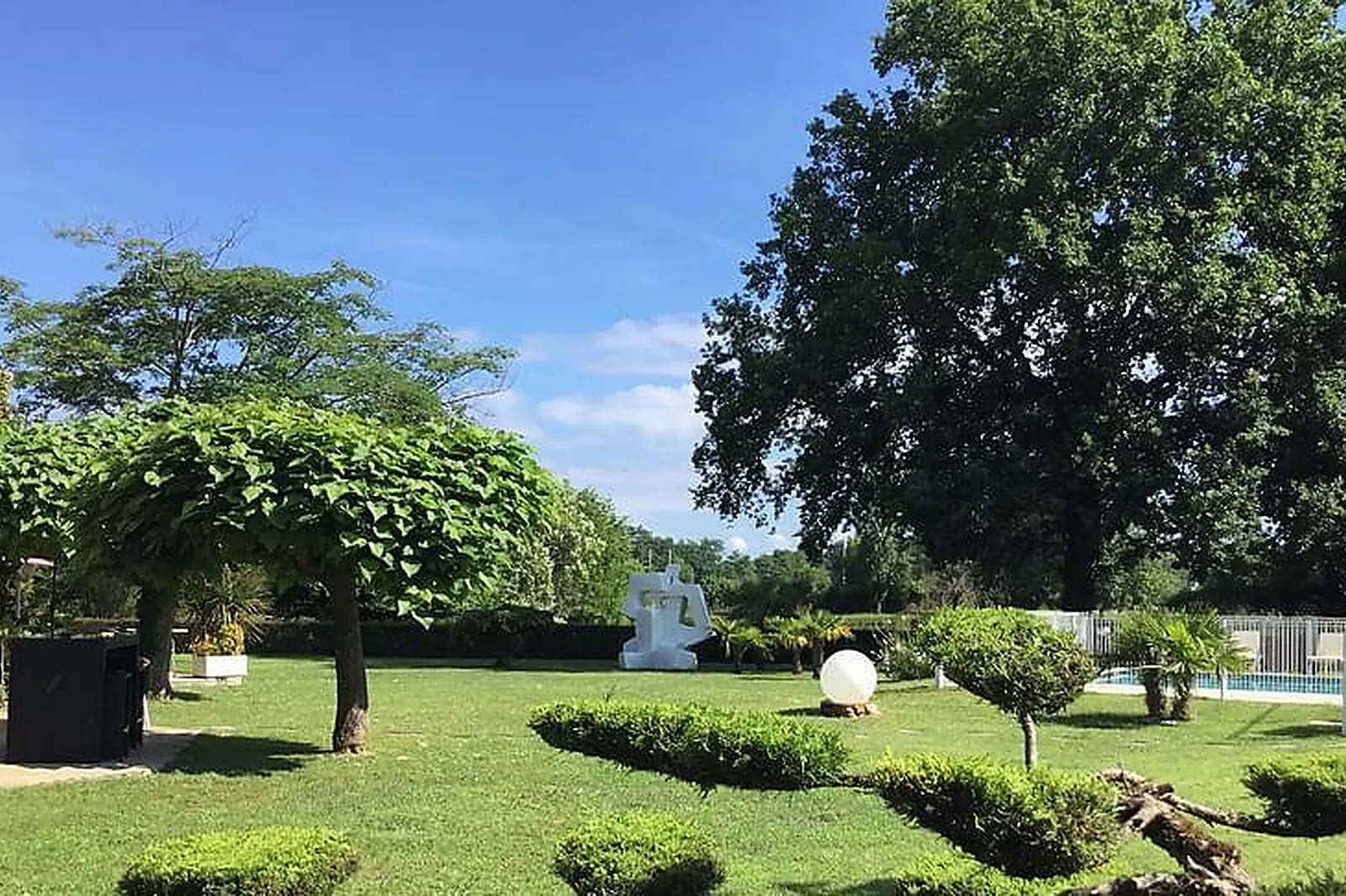 Lieux événementiels, LE RENAISSANCE