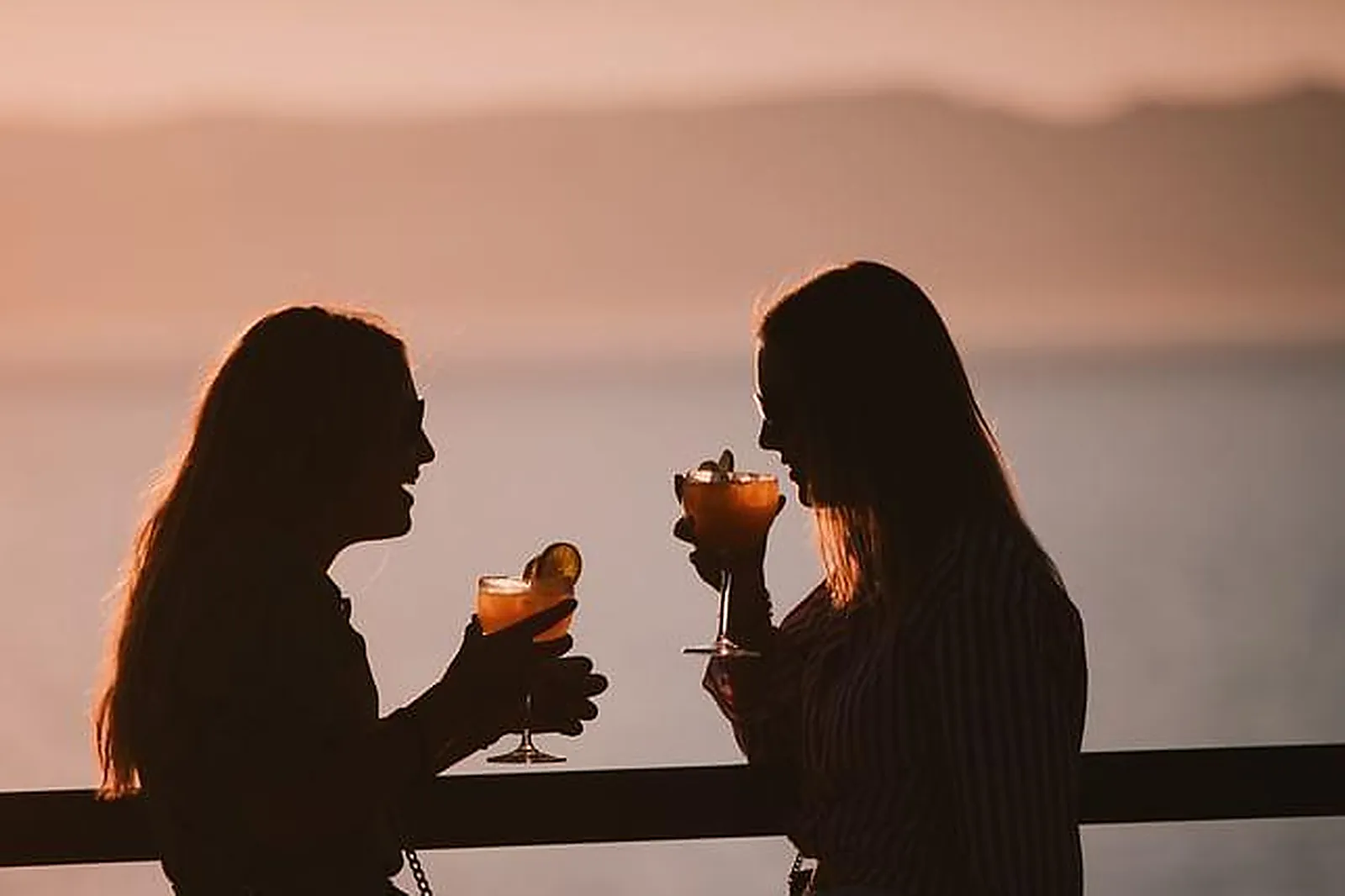 Lieux événementiels, LE REVERSO / ROOFTOP R2 MARSEILLE