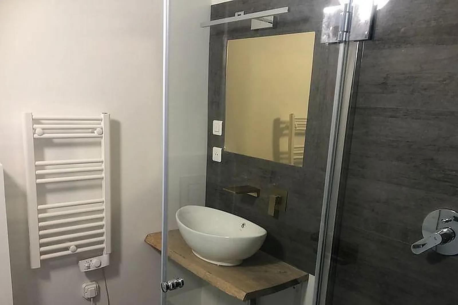 Lieux événementiels, LE HALL VICHY