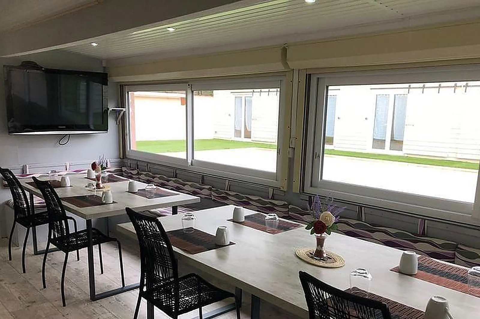 Lieux événementiels, LE HALL VICHY