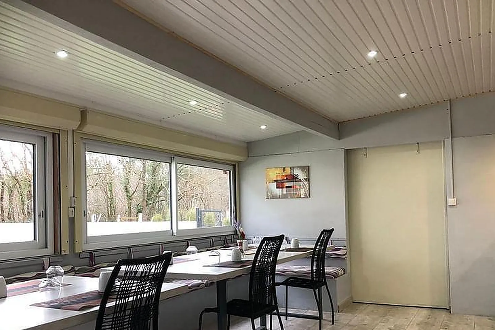 Lieux événementiels, LE HALL VICHY