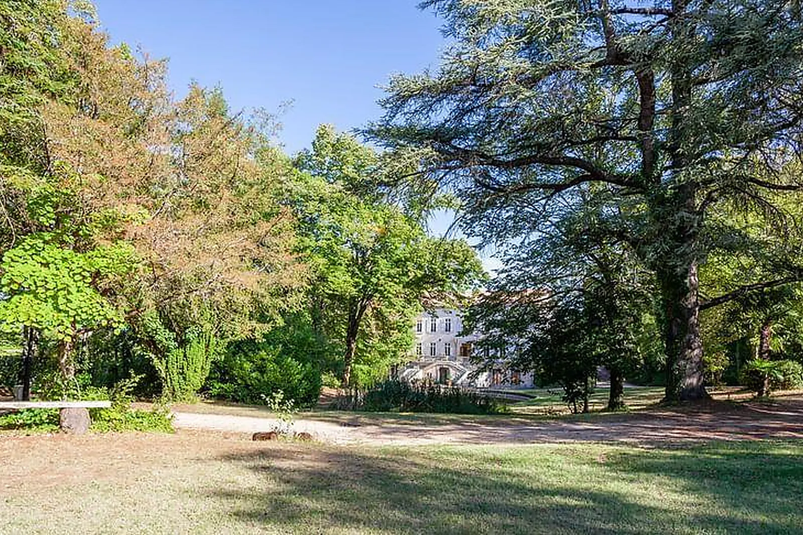 Lieux événementiels, LE ROURET EN ARDÈCHE - PIERRE & VACANCES