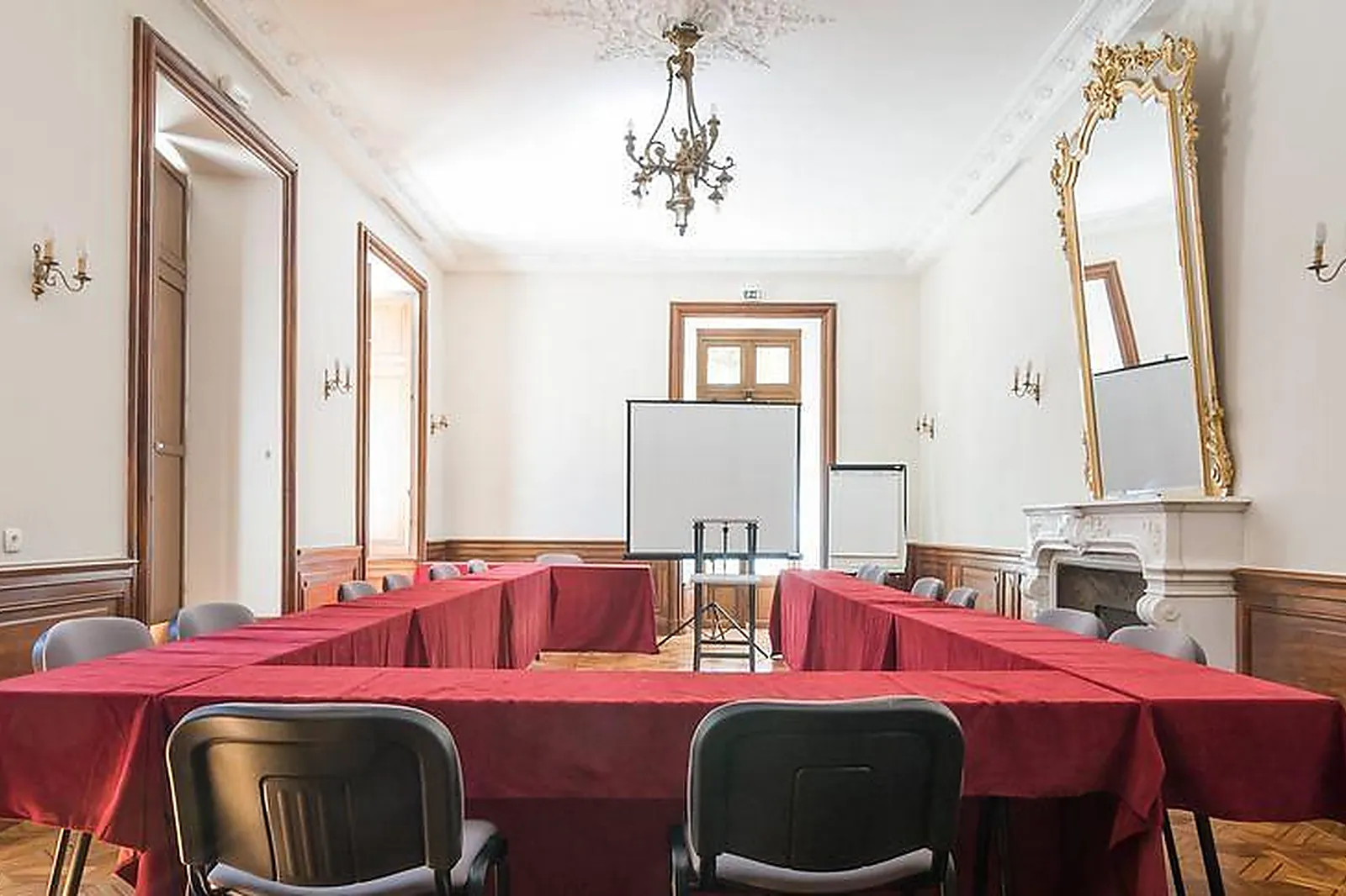 Lieux événementiels, LE ROURET EN ARDÈCHE - PIERRE & VACANCES