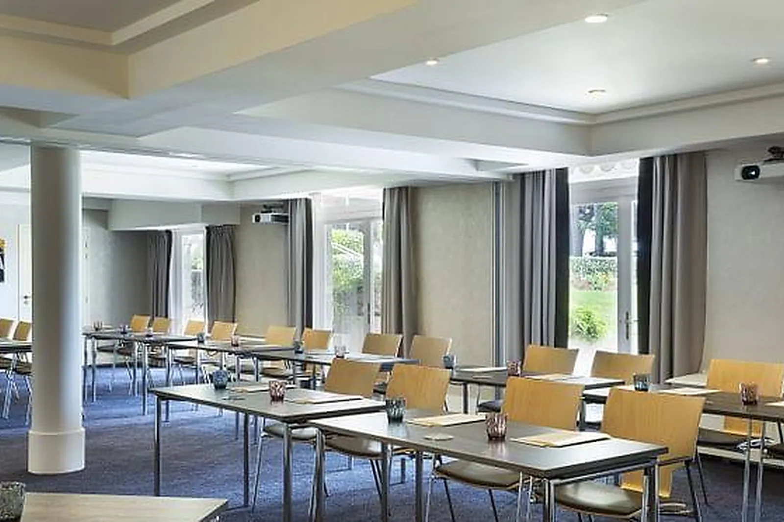 Lieux événementiels, ESPACE FORMATION LE CASTELET