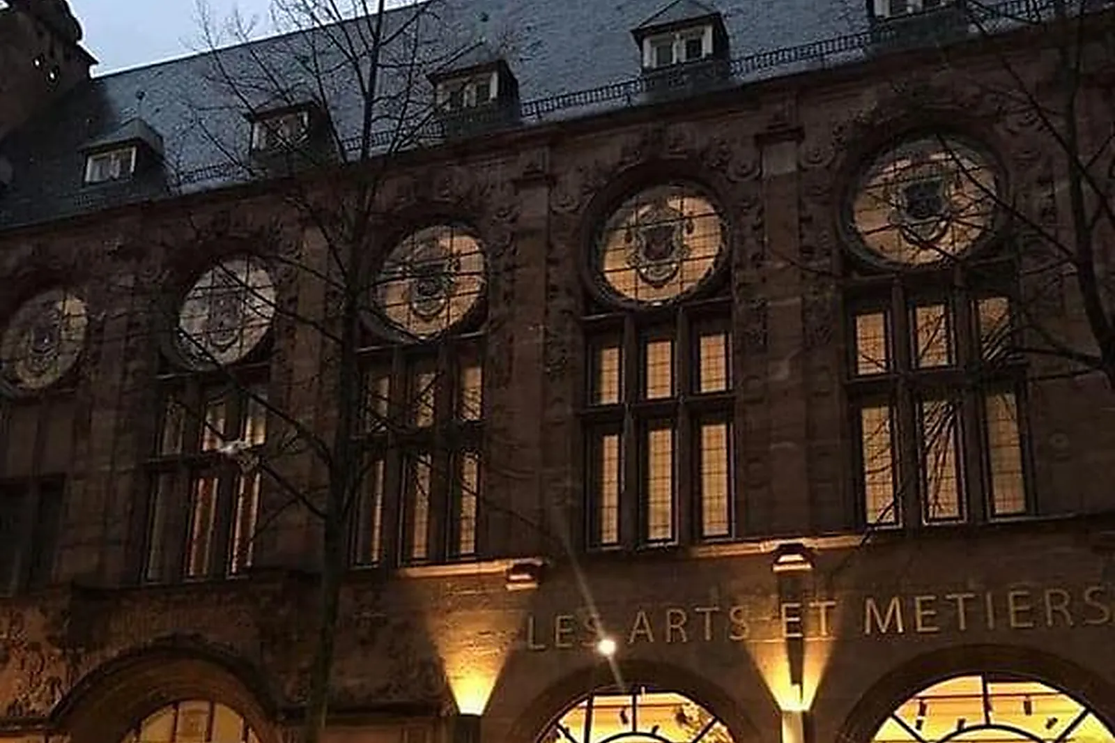 Lieux événementiels, LE ROYAL - MAISON DES ARTS ET MÉTIERS