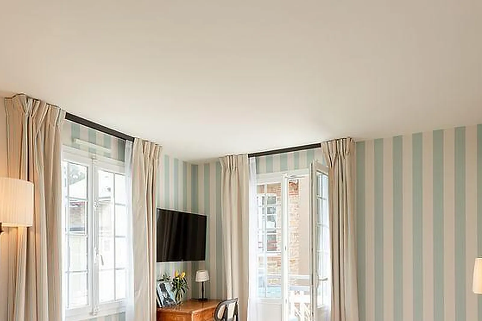 Lieux événementiels, L'APPARTEMENT