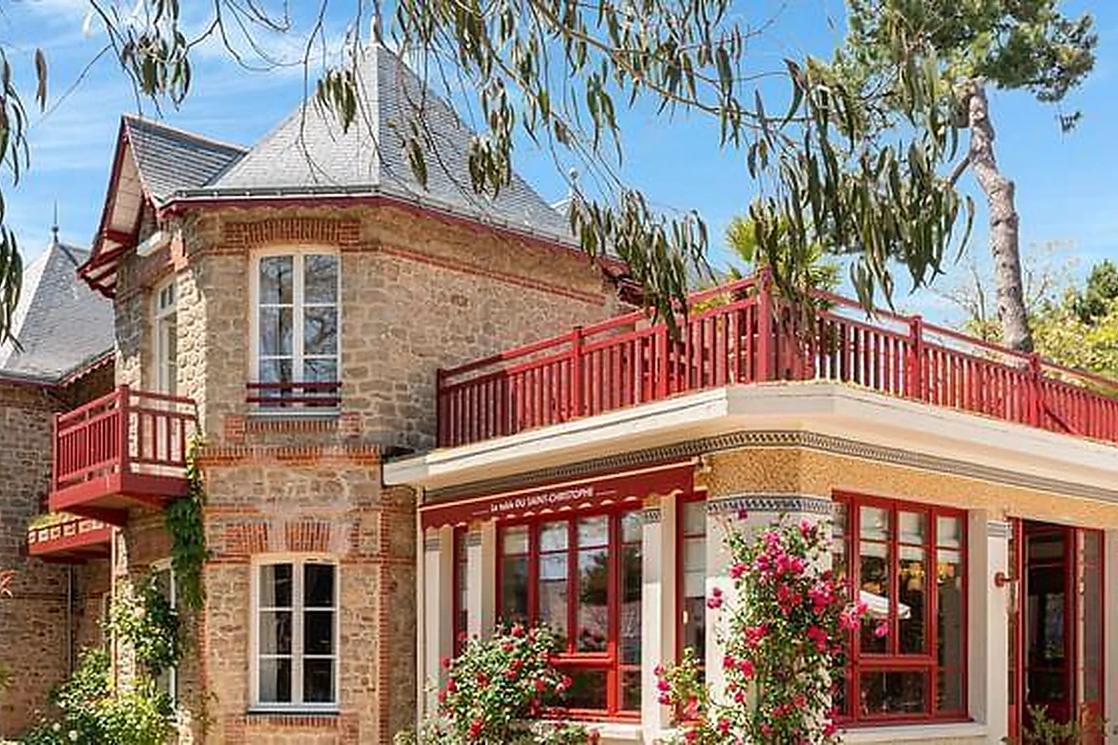 Lieux événementiels, L'APPARTEMENT