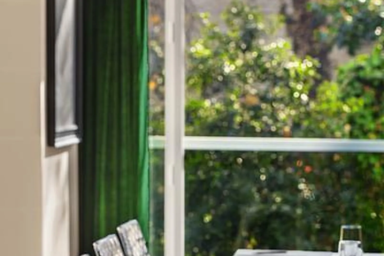 Lieux événementiels, LE SALON