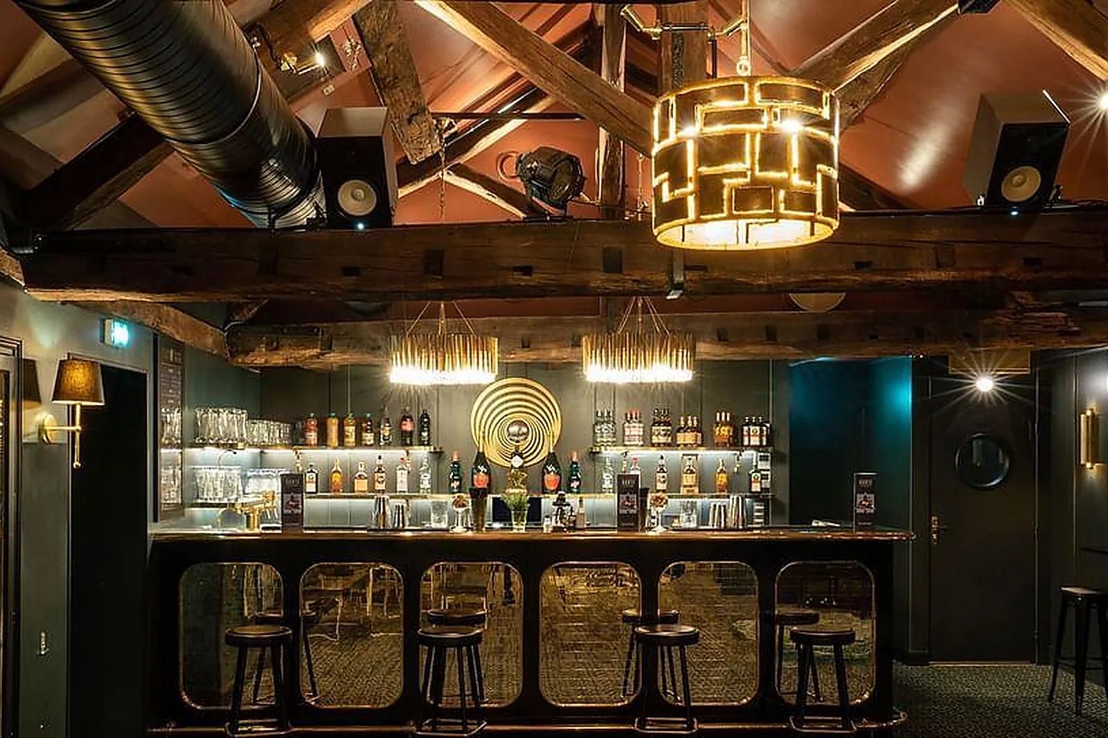 Lieux événementiels, LE SALON DE MADAME ARTHUR