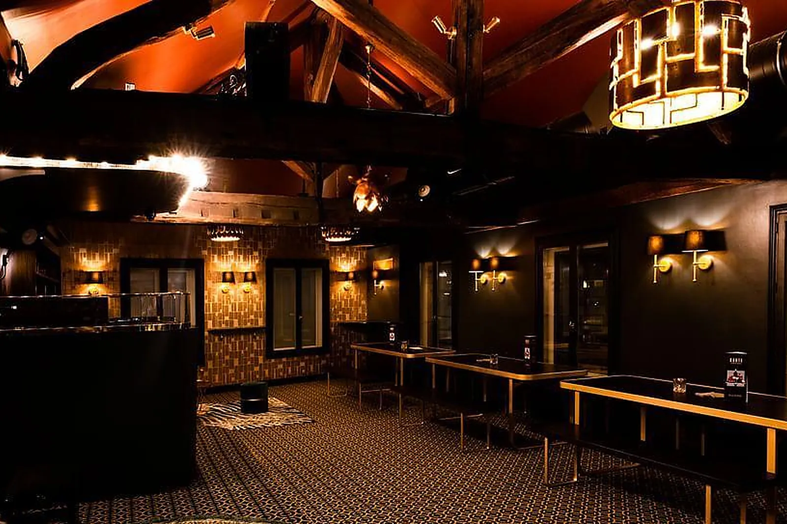 Lieux événementiels, LE SALON DE MADAME ARTHUR