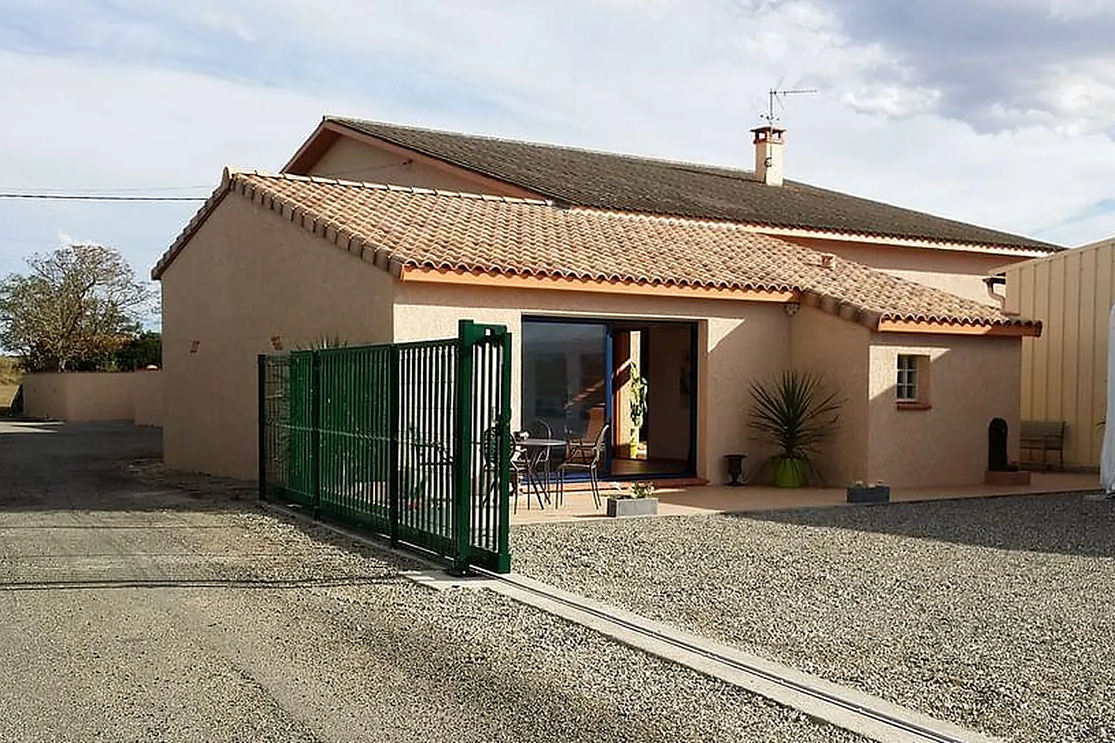 Lieux événementiels, LE MARY LILI