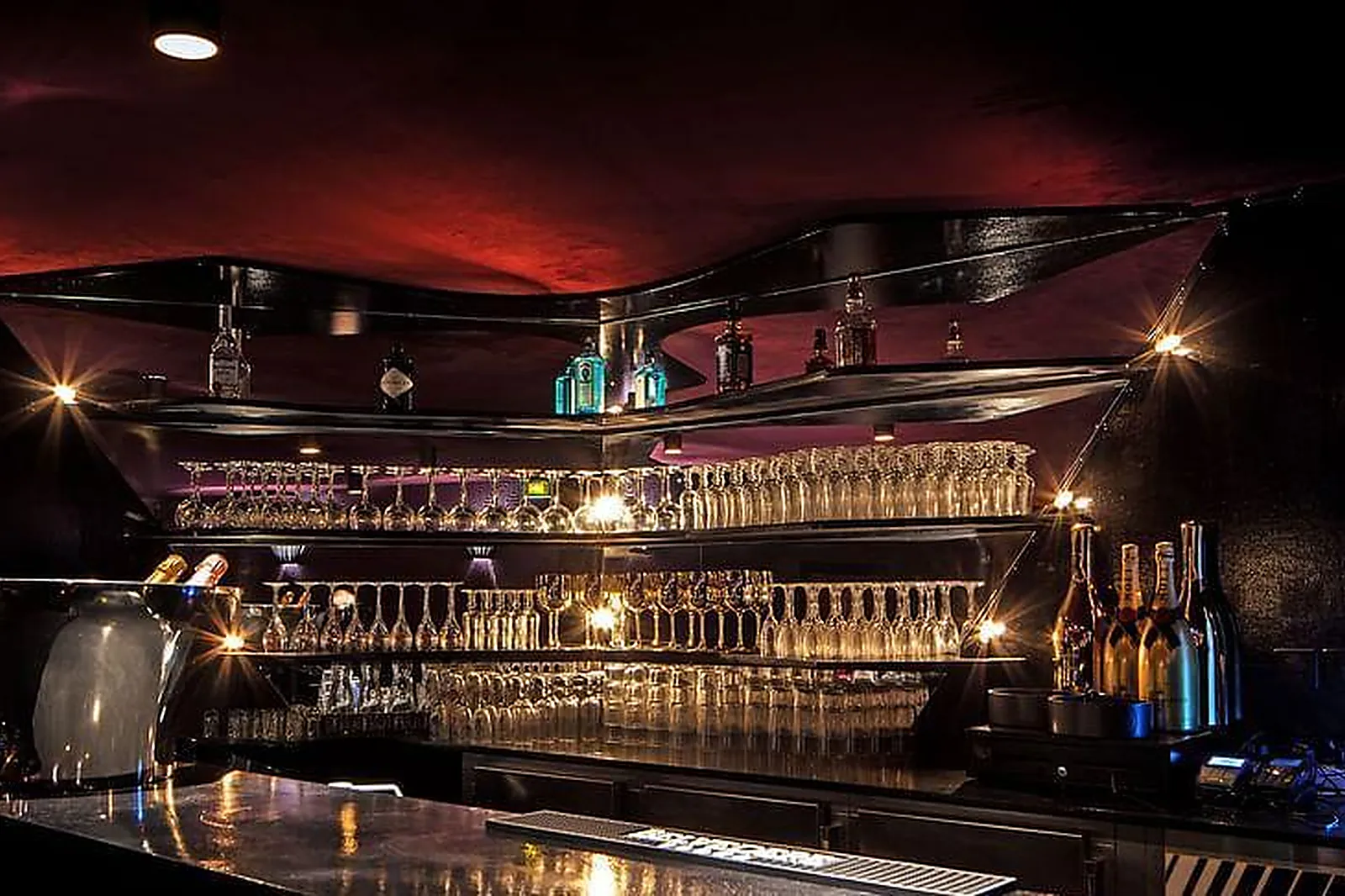 Lieux événementiels, LE SCARLETT