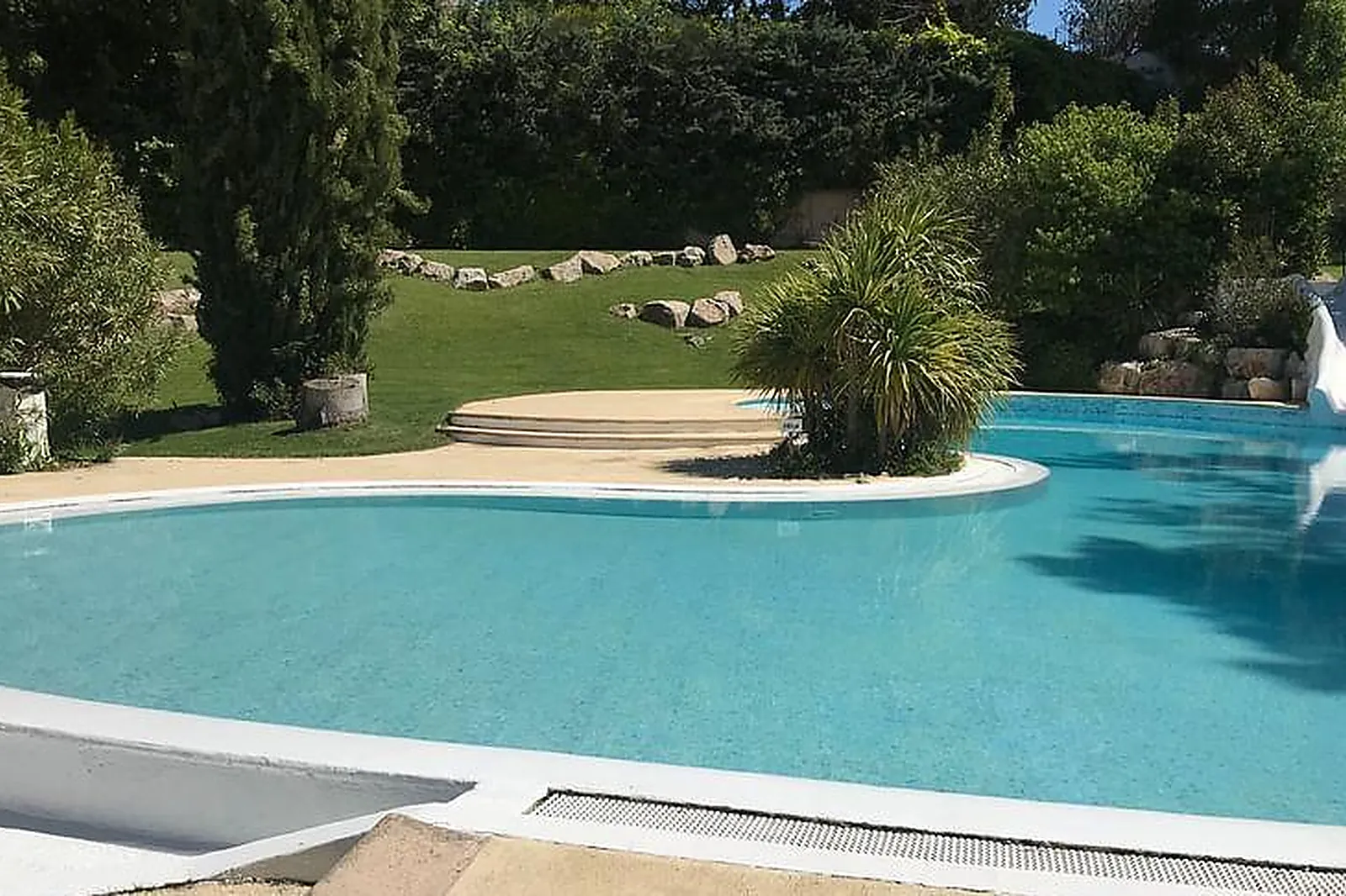 Lieux événementiels, LE SET CLUB