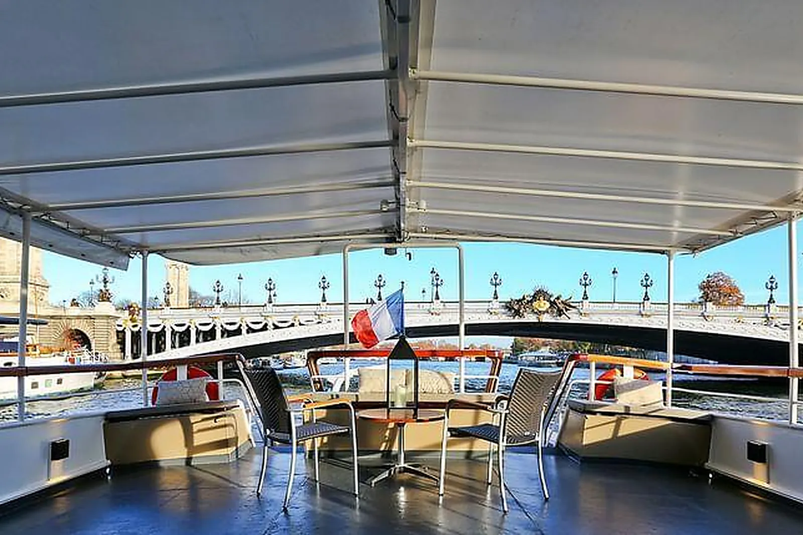 Lieux événementiels, LE SIGNAC