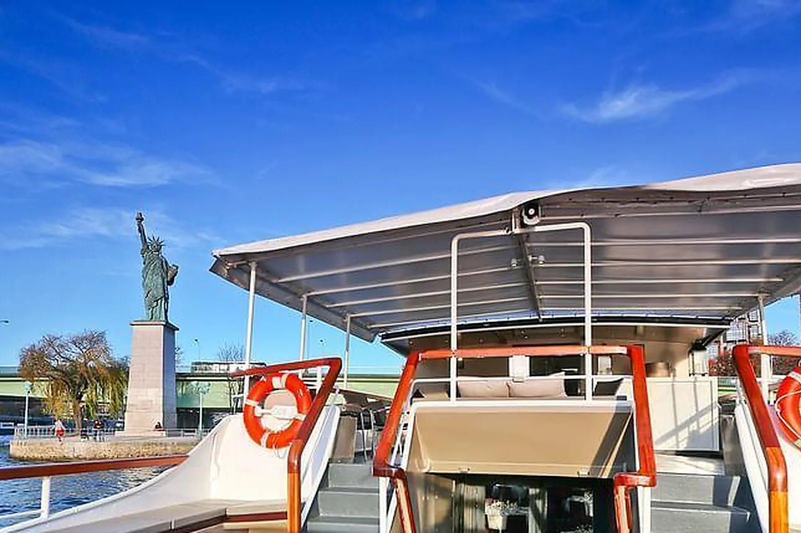 Lieux événementiels, LE SIGNAC