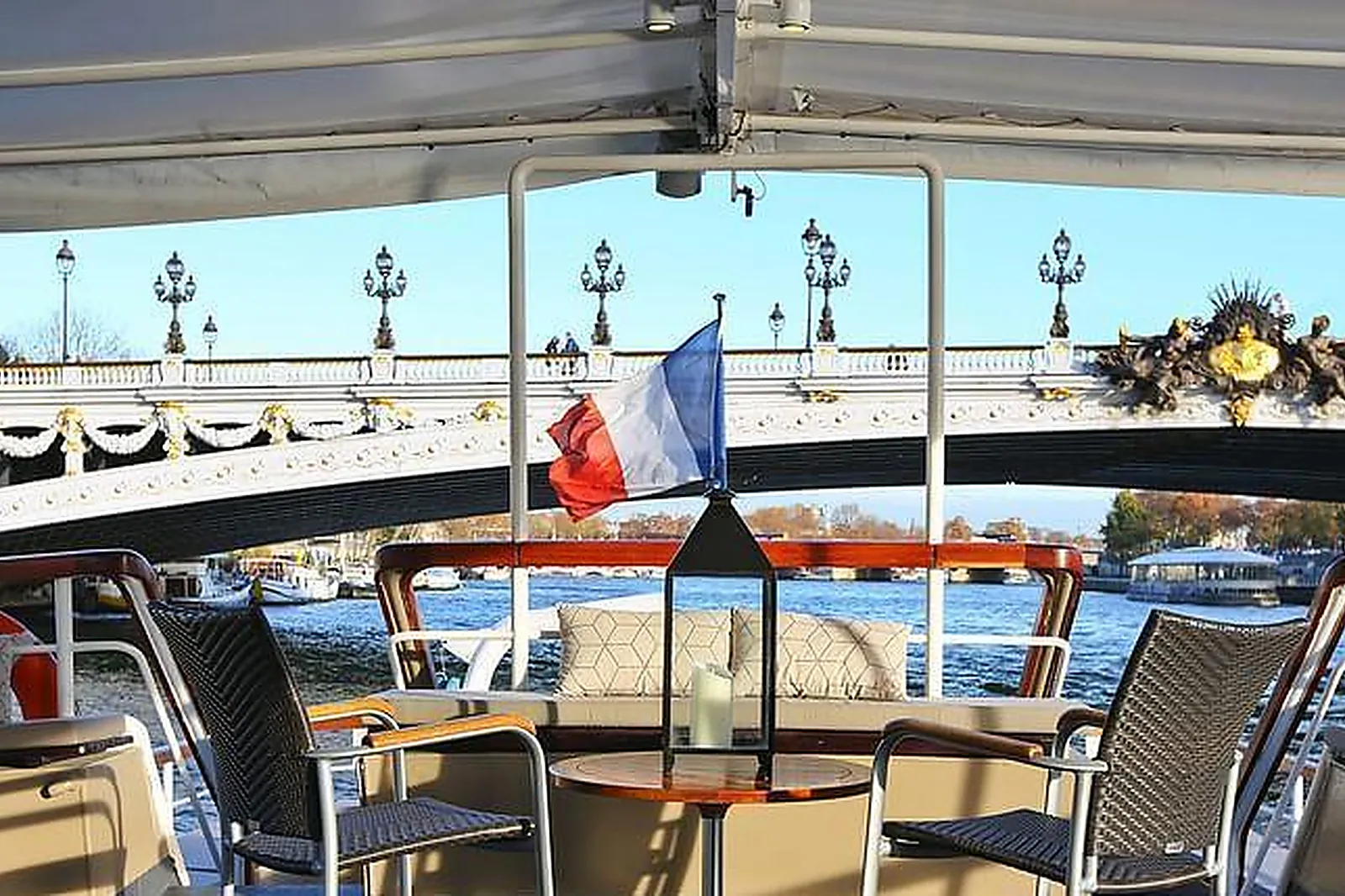 Lieux événementiels, LE SIGNAC